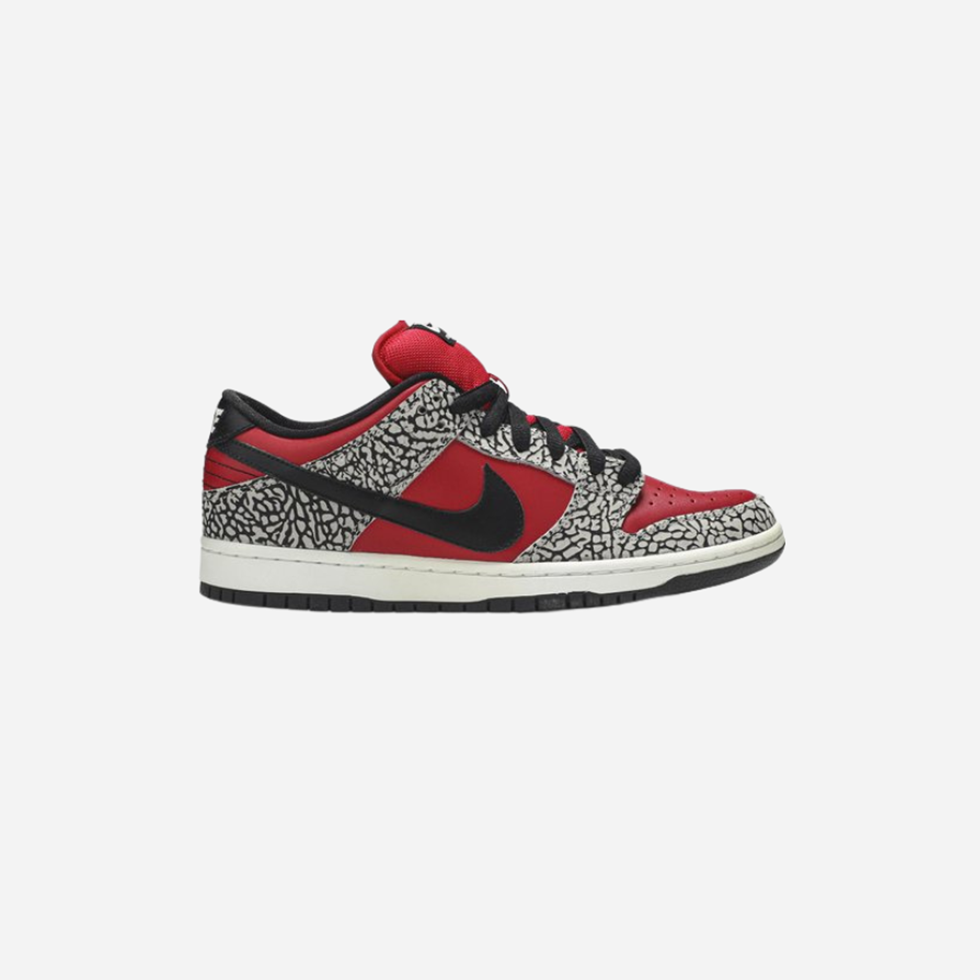 Nike Sb Dunk Low Supreme Red Cement
