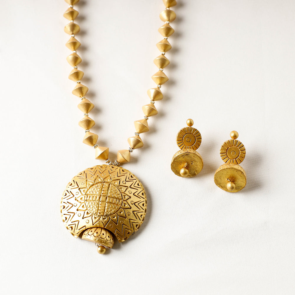 KHUSHBASH - HAPPY LOOM OF EAST Bishnupur Handpainted Terracotta Necklace Set - view 2