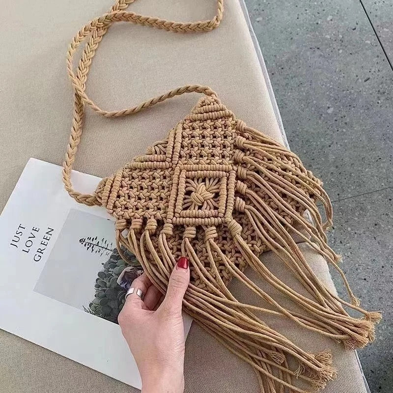 Alamode By Akanksha Dame Summer Jute Bag