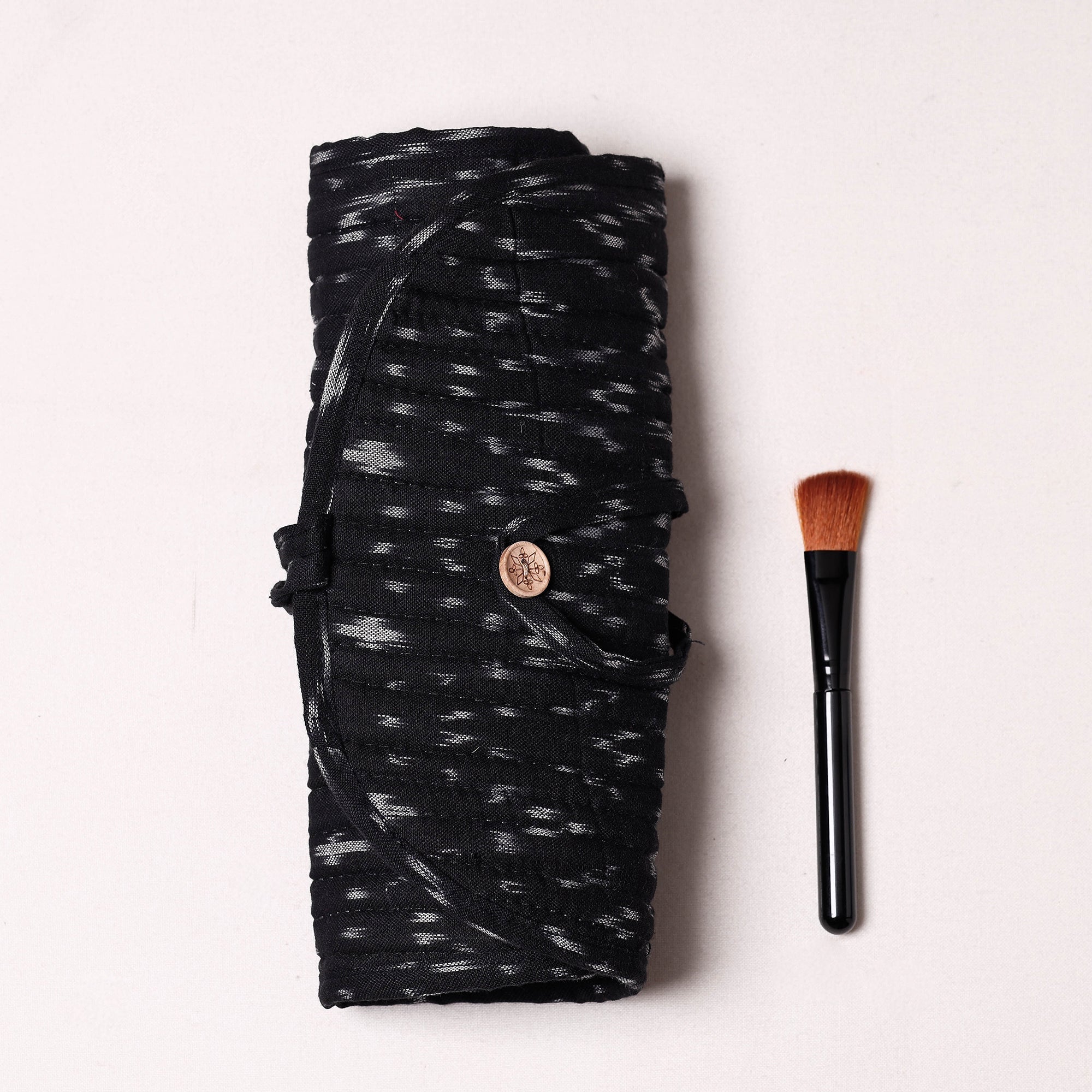 NOORI BAZAR Black - Ikat Fabric Multipurpose Segmented Make-up Brush Wrap Pouch/Case - view 2