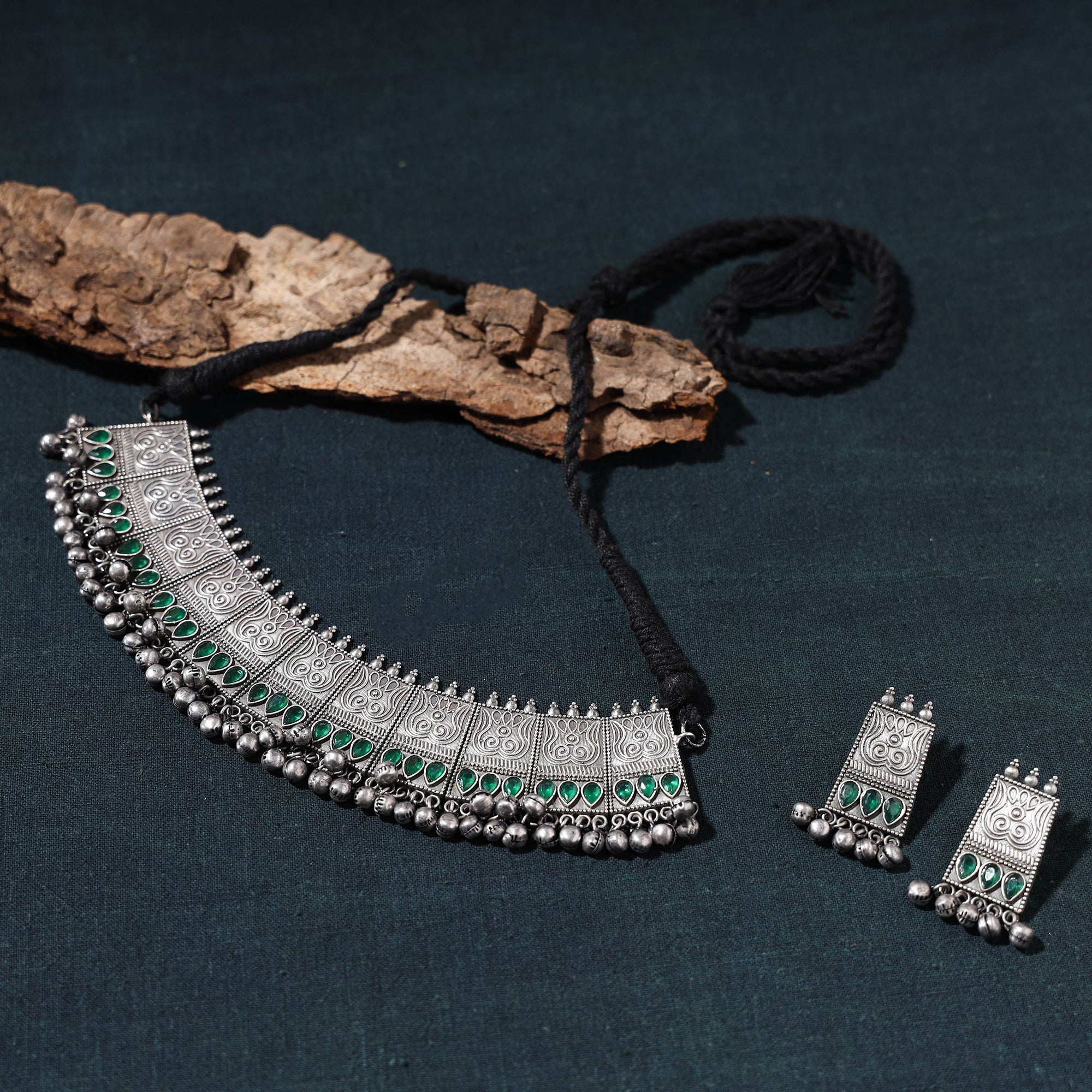 WHITE RIVER STORIES Antique Silver Finish Oxidised Brass Base Choker Necklace Set - view 2