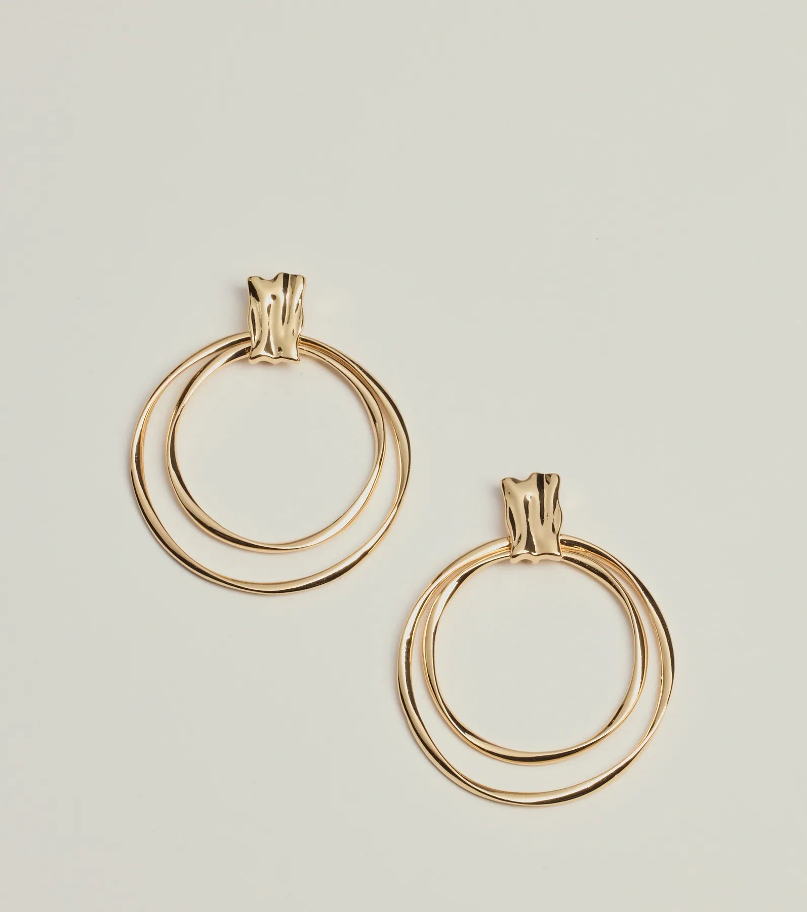 Windsor Sleek Shine Hoop Dangle Earrings – GOLD