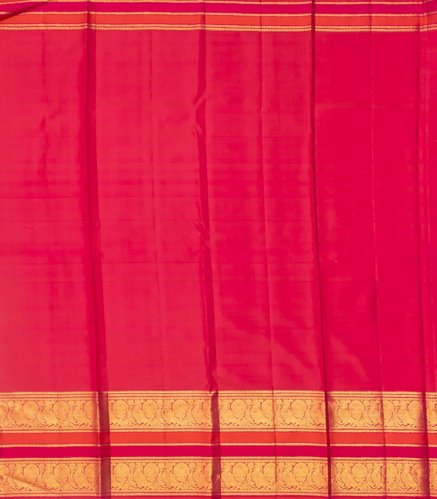 RmKV Cream Handloom Kanchipuram Korvai Silk Saree With Chevron Stripes - view 4