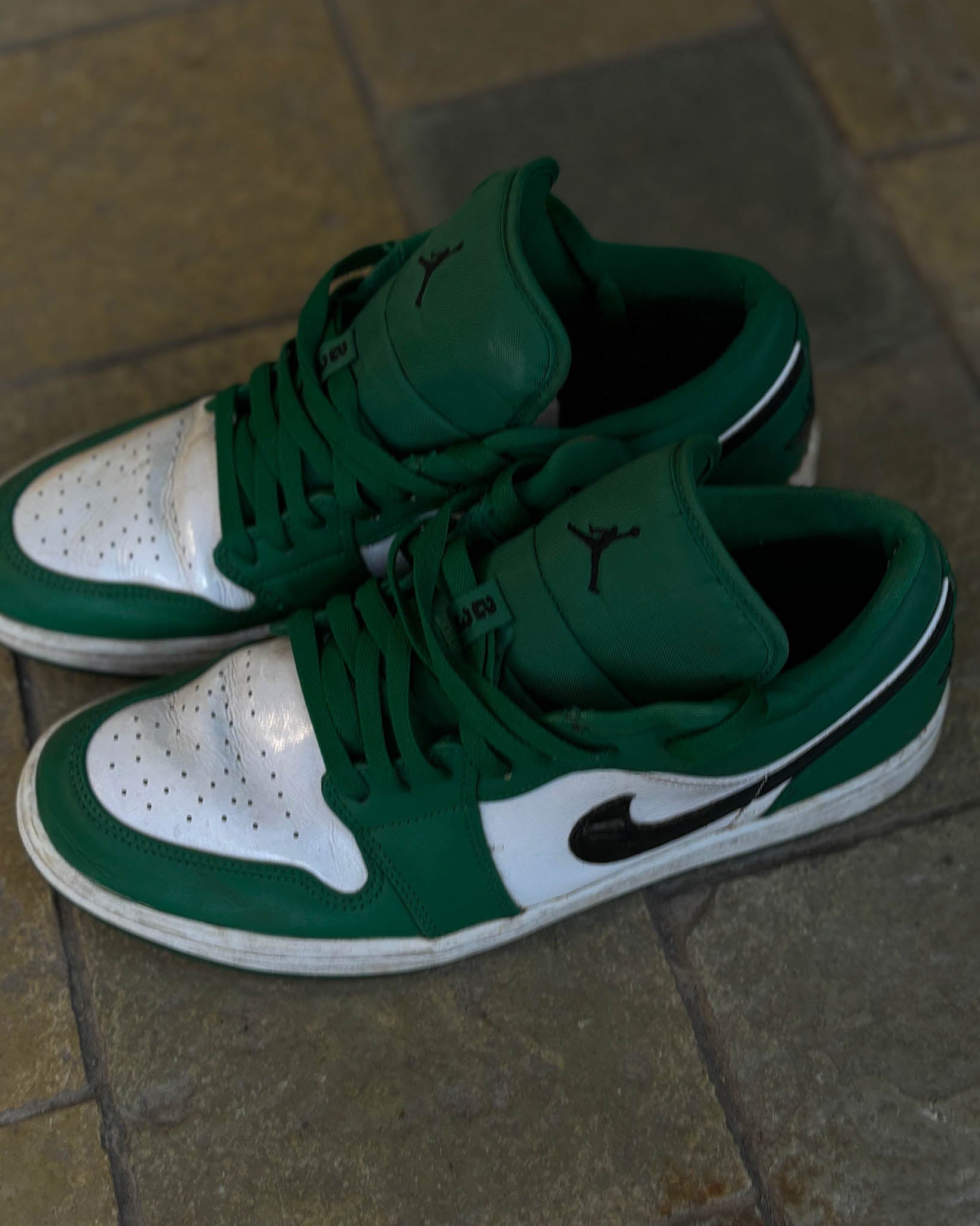 Pine green sneakers – Nike Air Jordan 1 Low "Pine Green" Sneakers