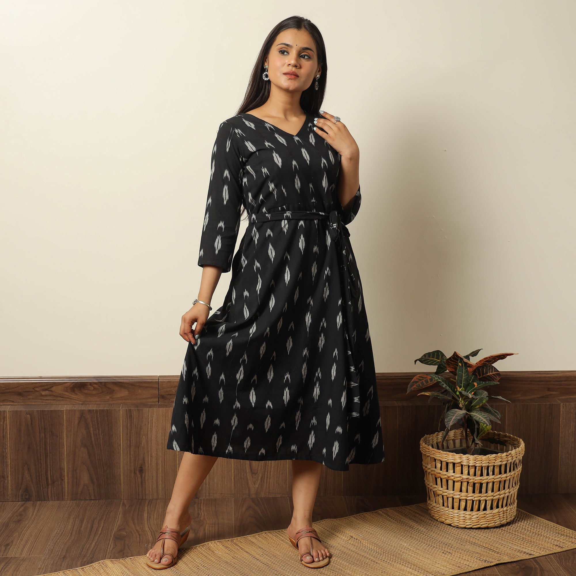 ITOKRI CASUALS Black - Pochampally Ikat Weave Cotton Dress with Belt 22