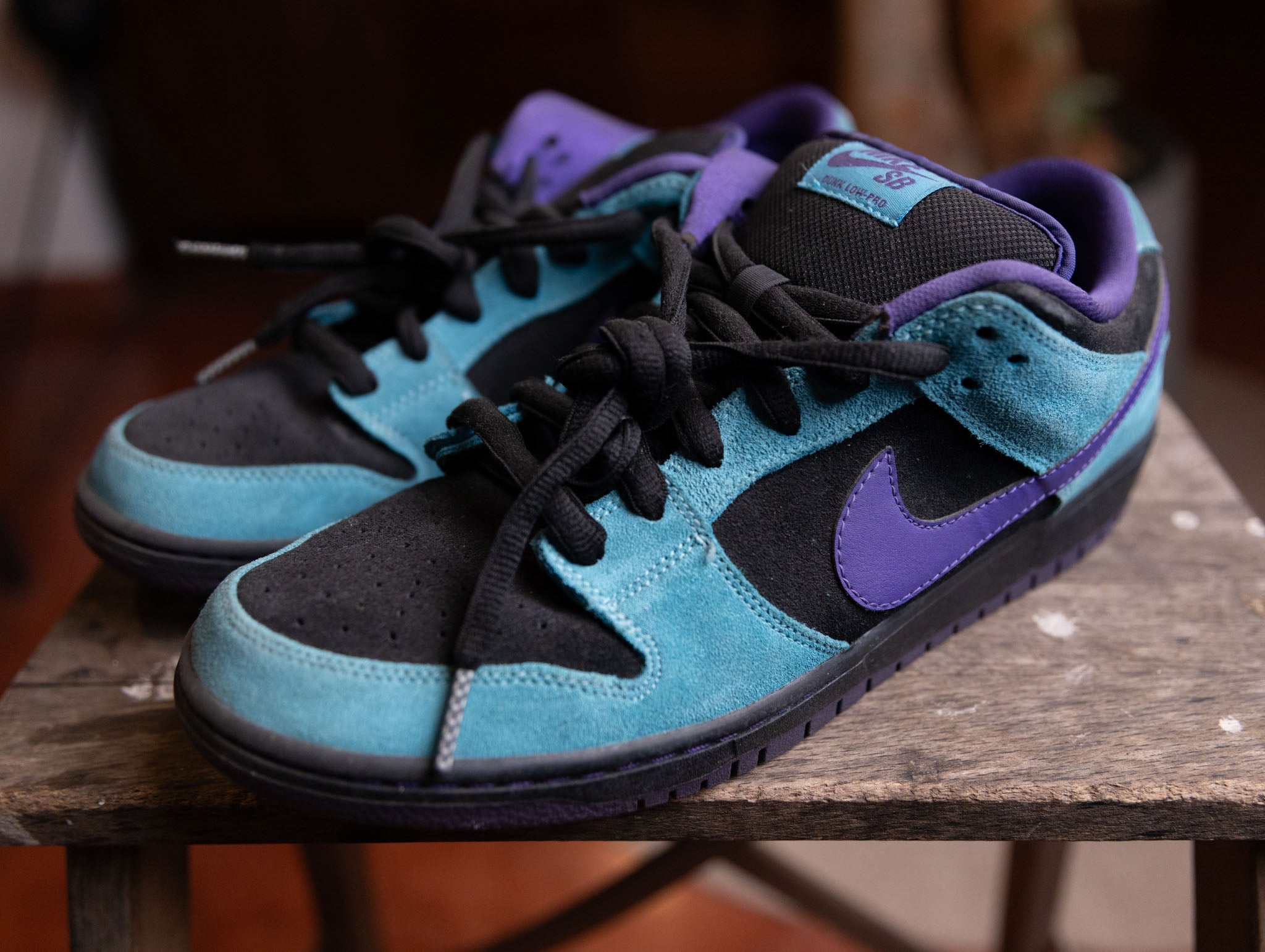 Nike SB Dunk Low Skeletor - view 2