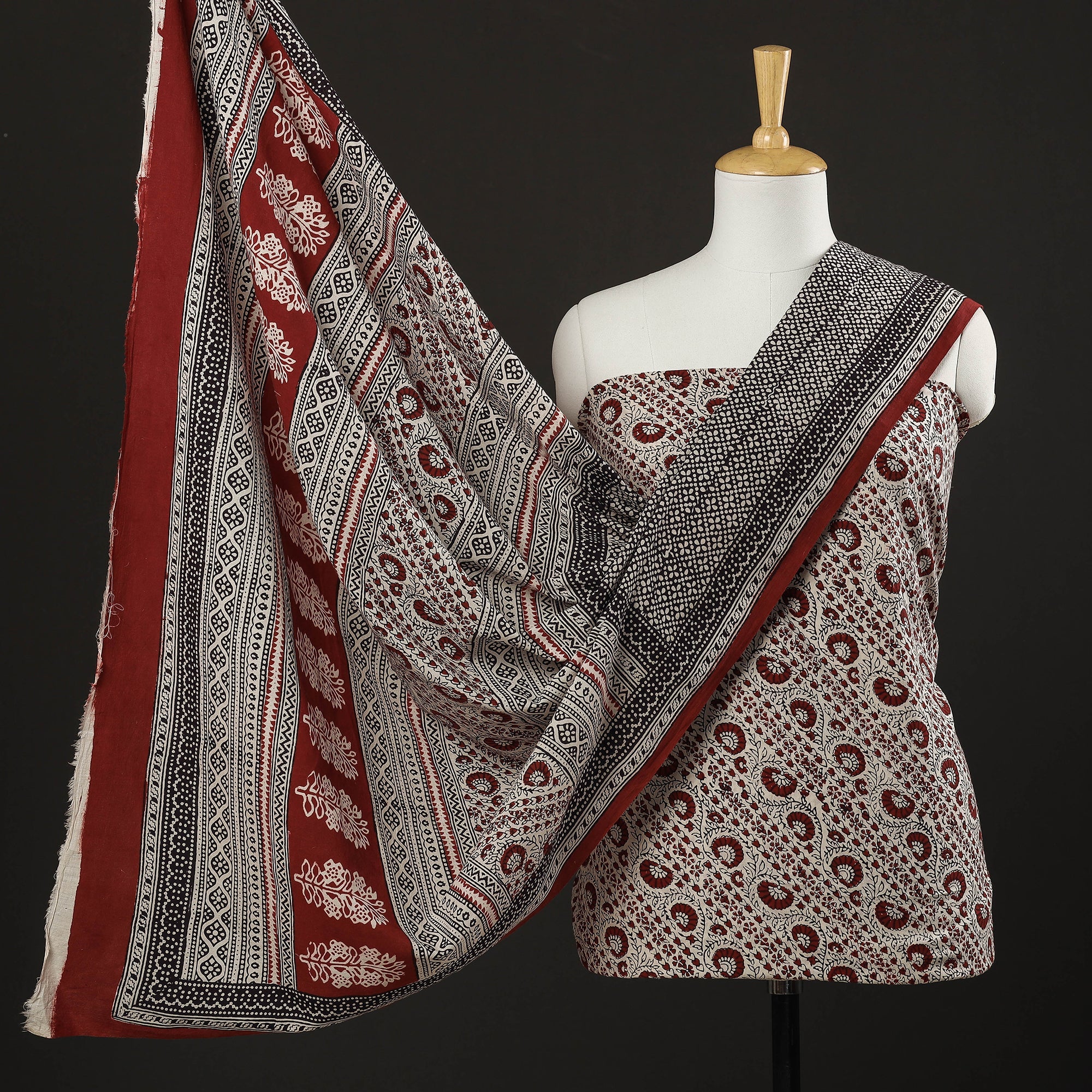BAGH PRINTS BY MOHAMMED RAFIK KHATRI Beige - 3pc Natural Dyed Cotton Bagh Print Suit Material Set 08