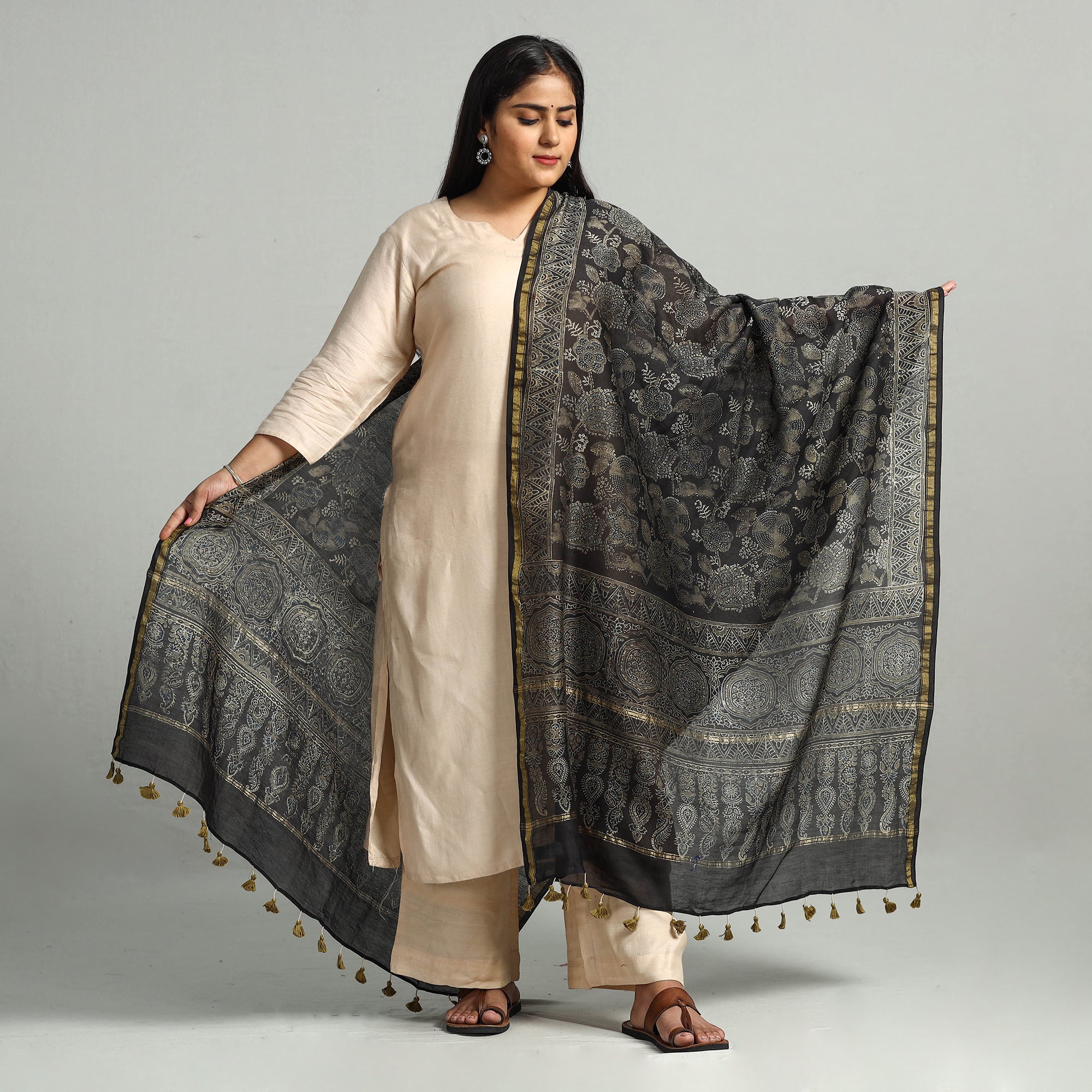 AJRAKH BY SUFIYAN ISMAIL KHATRI Black - Block Print Chanderi Silk Handloom Ajrakh Dupatta 20