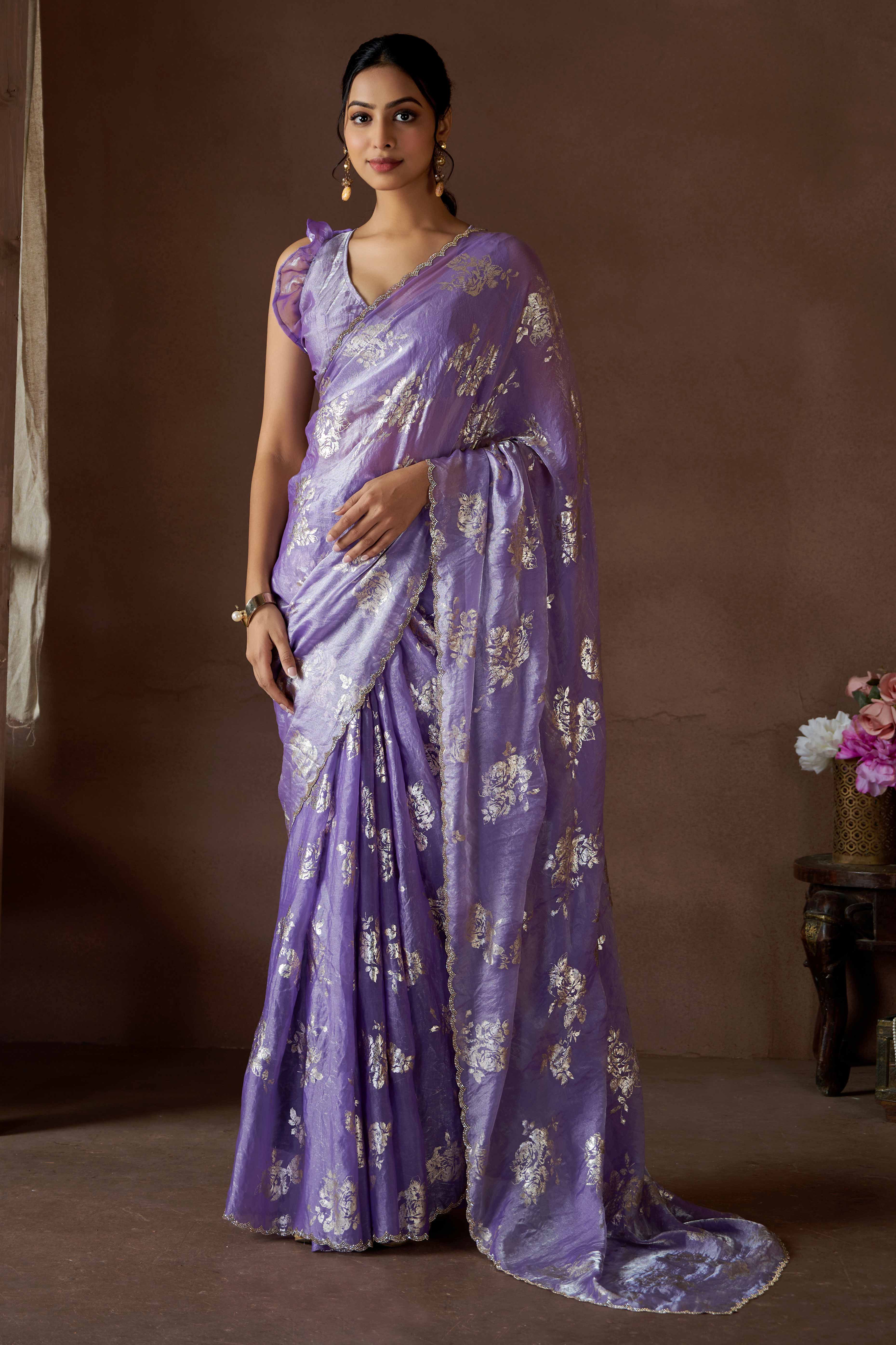 Peachmode Lavender Floral Foil Printed Satin Silk Saree With Zarkan Border - view 4