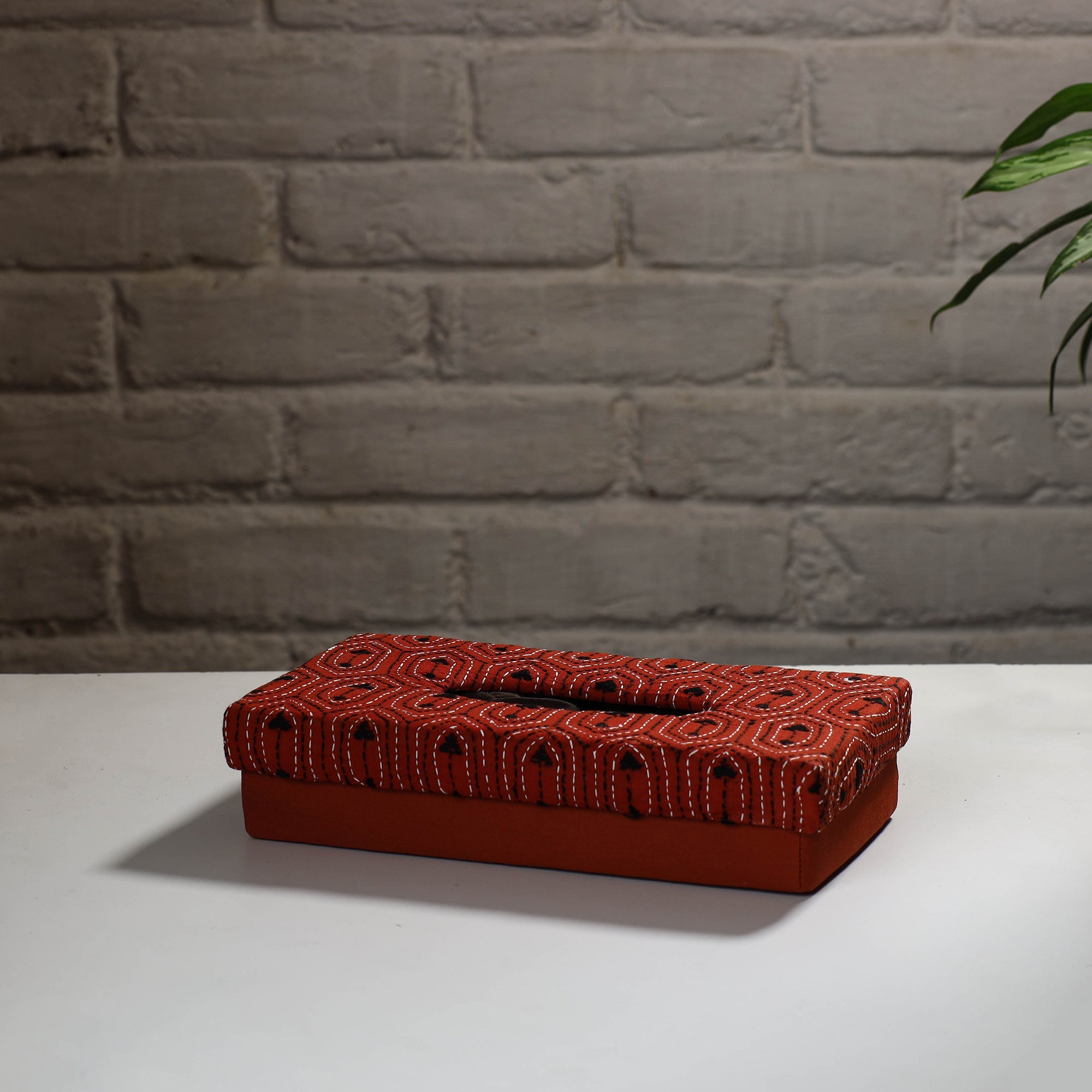 ASALKAAR Brown - Handcrafted Bengal Kantha Work Tissue Box 41 - view 3
