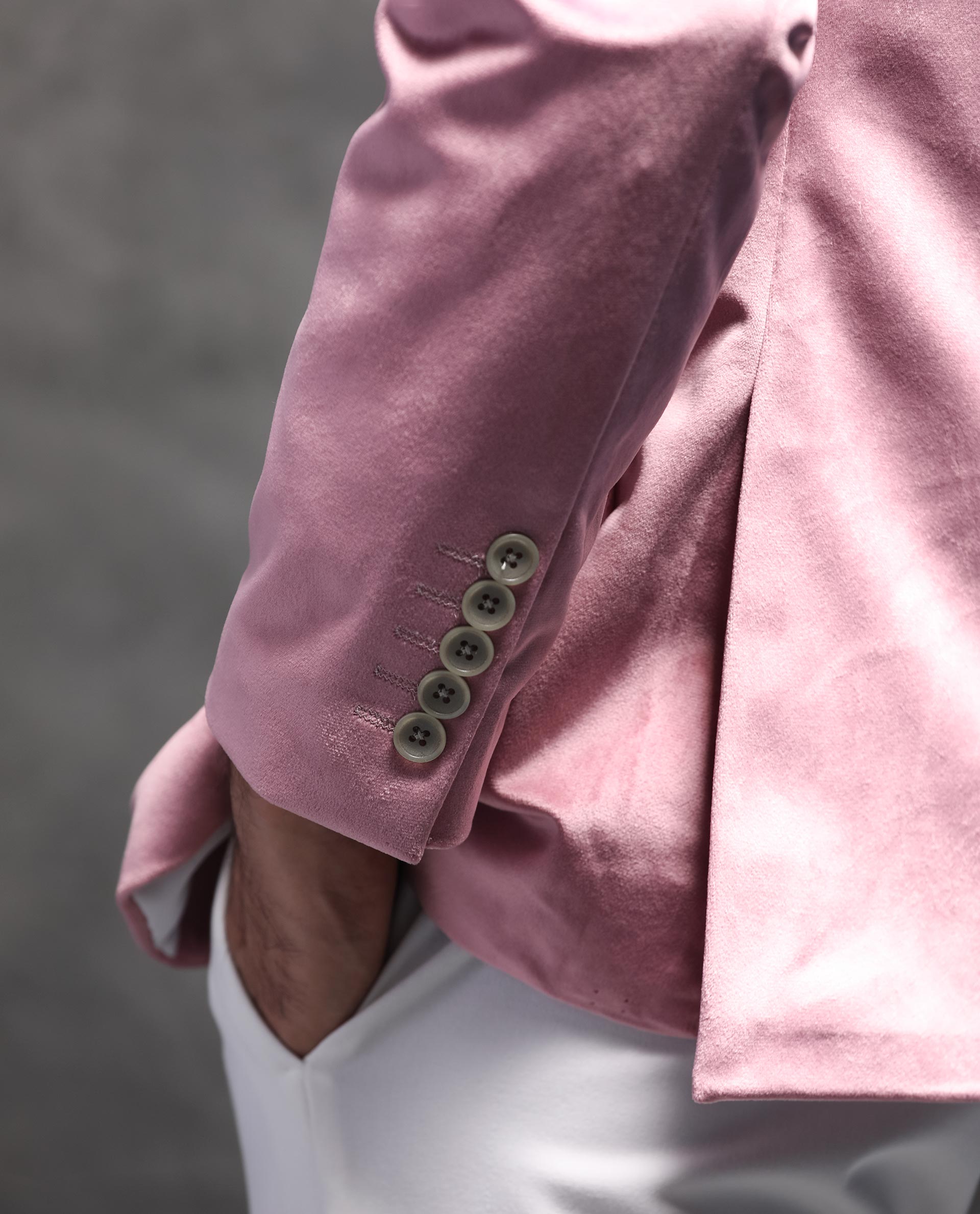 Rare Rabbit Men's Mazey Pink Polyester Fabric Peak Lapel Single Breasted Tailored Fit Velvet Blazer - view 3
