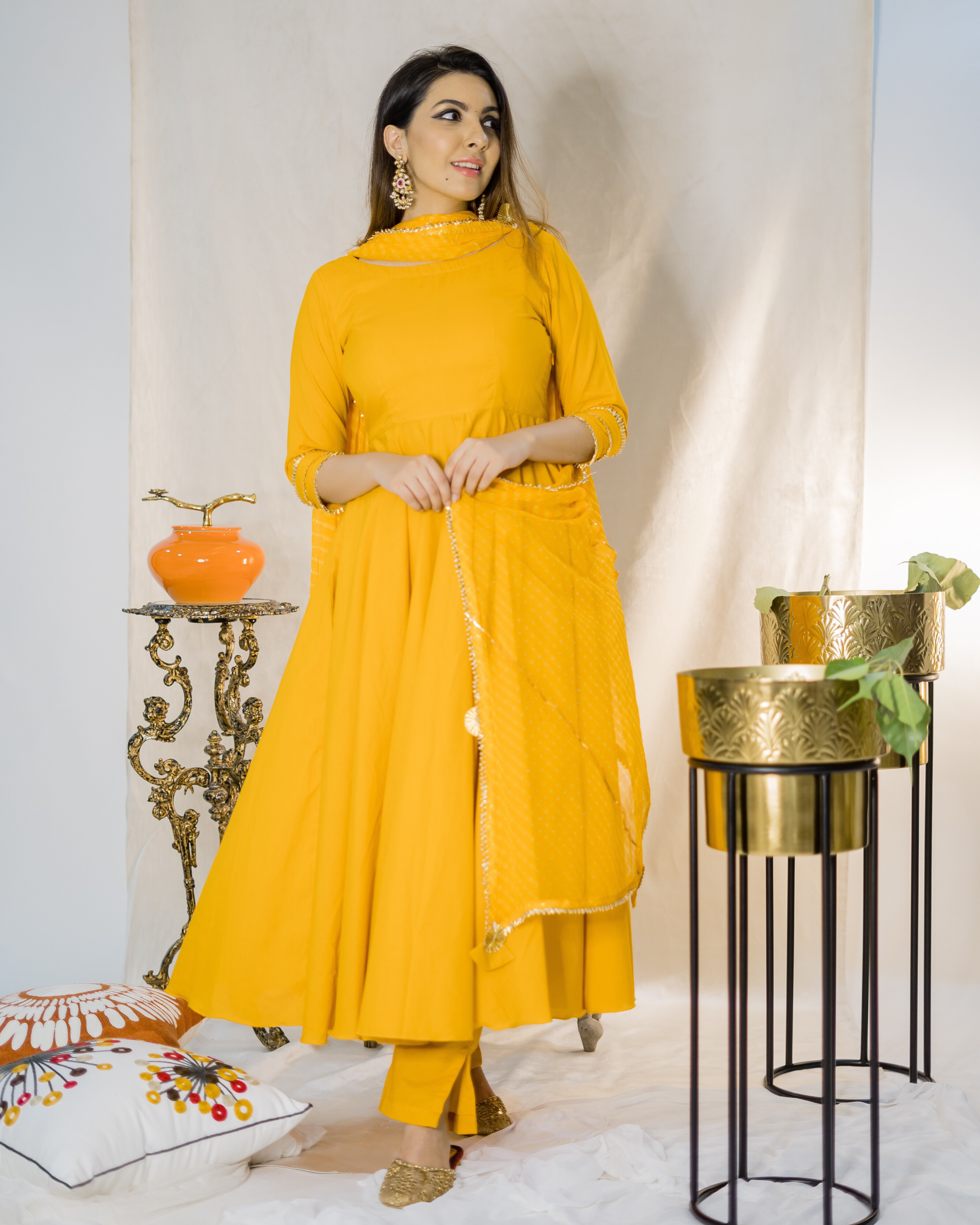 Aachho Tangelo Leheriya Suit Set - view 8