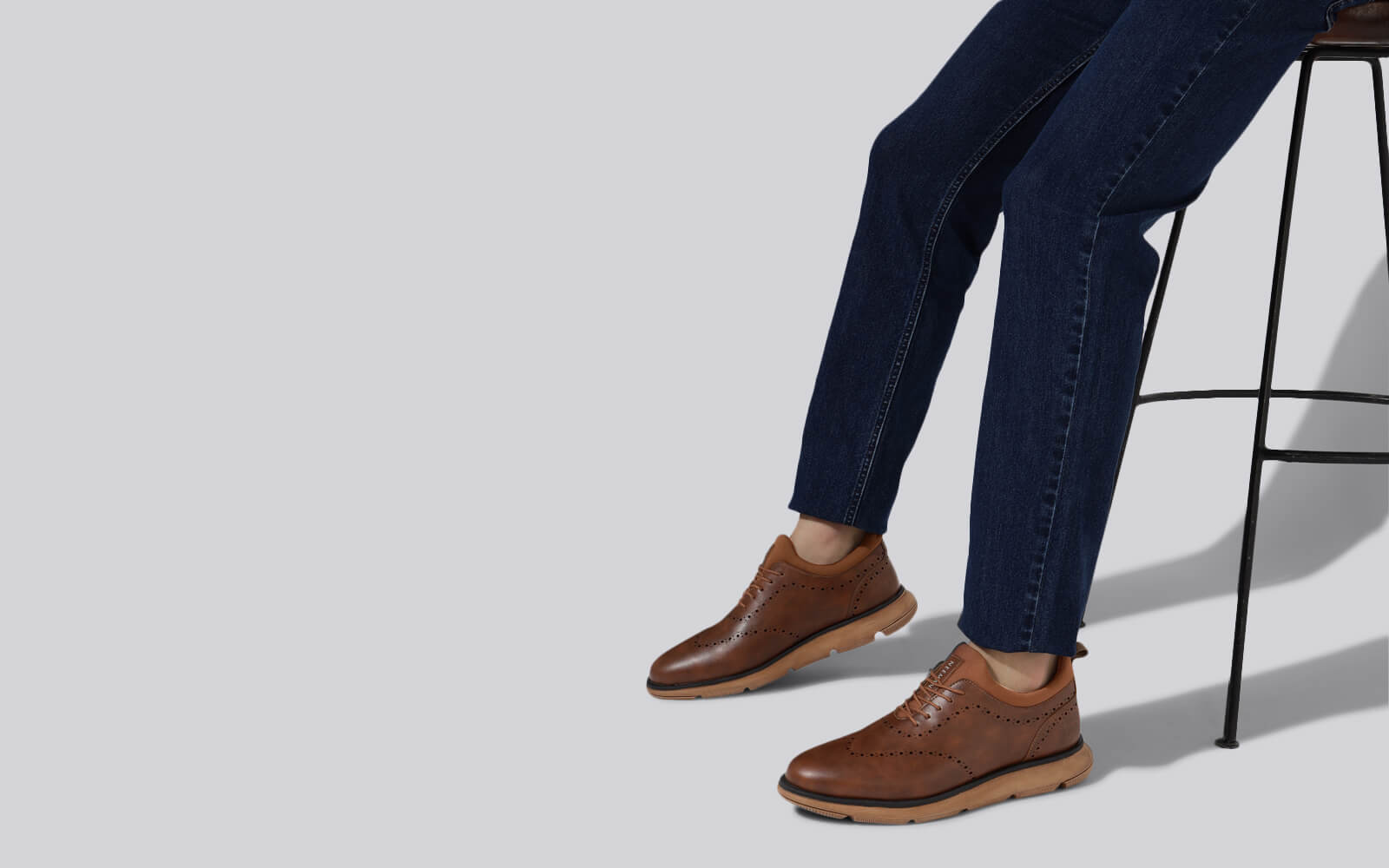Neeman's Crossover Brogues : Tan - view 6