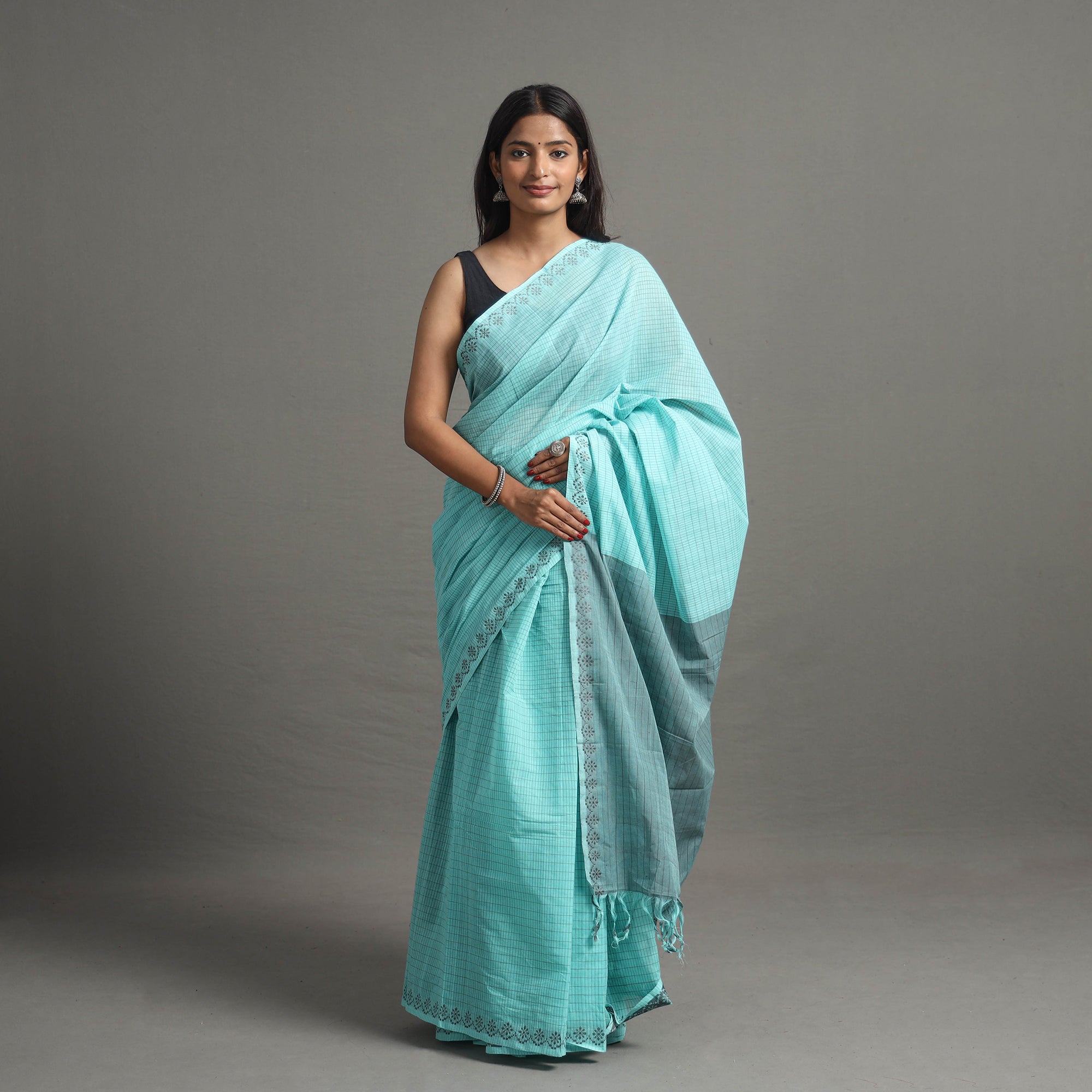 CHITRIKA Narayanpet Mini Gradient Dobby Cotton Handloom Saree 113