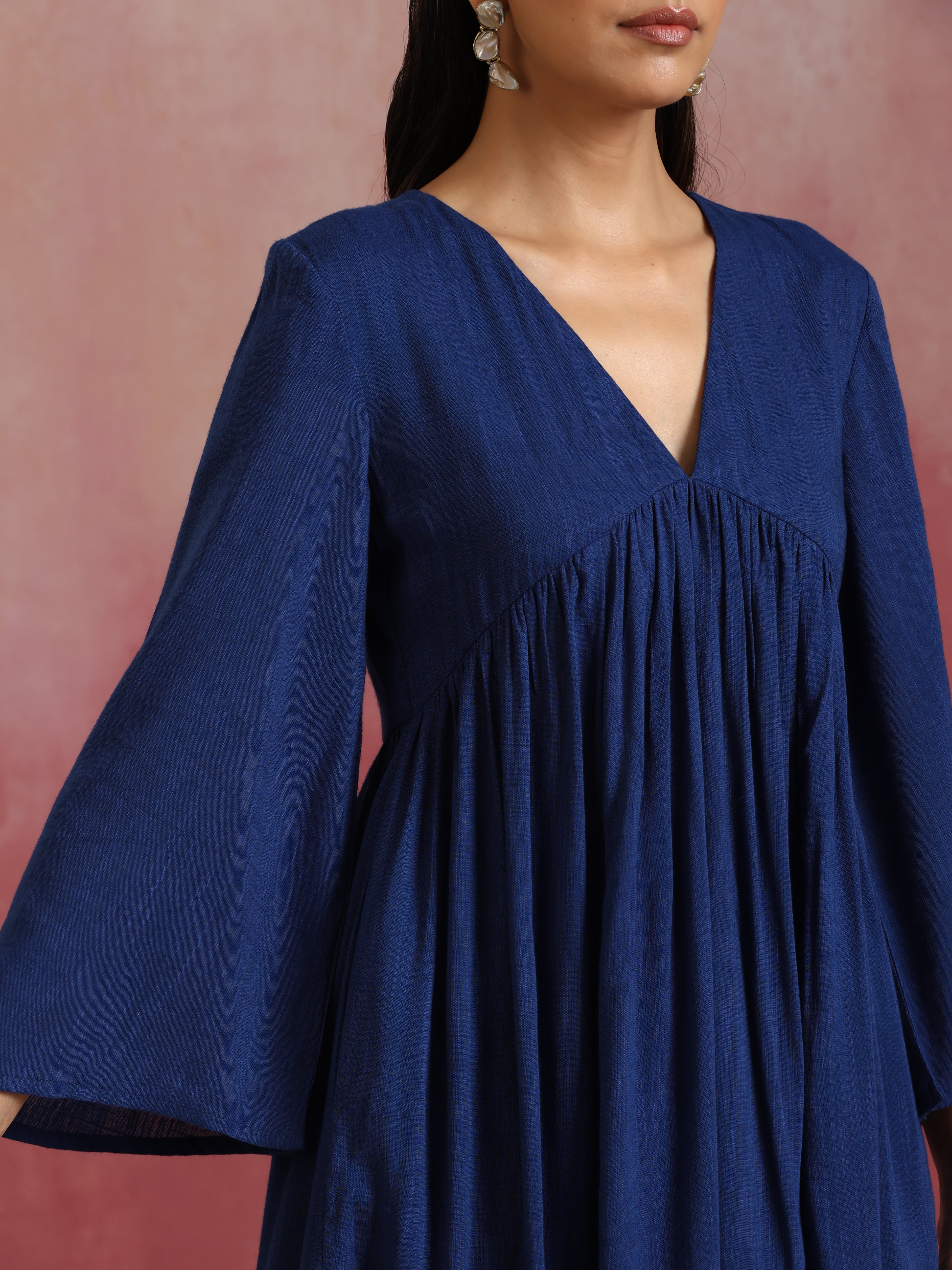 trueBrowns Blue Cotton Dobby Kurta Set - view 5