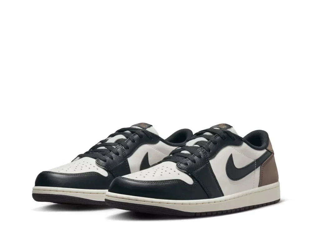 Sneaker Cafe Mumbai Jordan 1 Og Low Retro Mocha - view 2