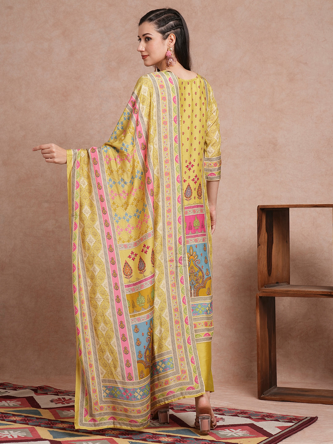 FASHOR Ethnic Printed & Mirror Embroidered Straight Fit Kurta with Pant and Dupatta - Green - view 6