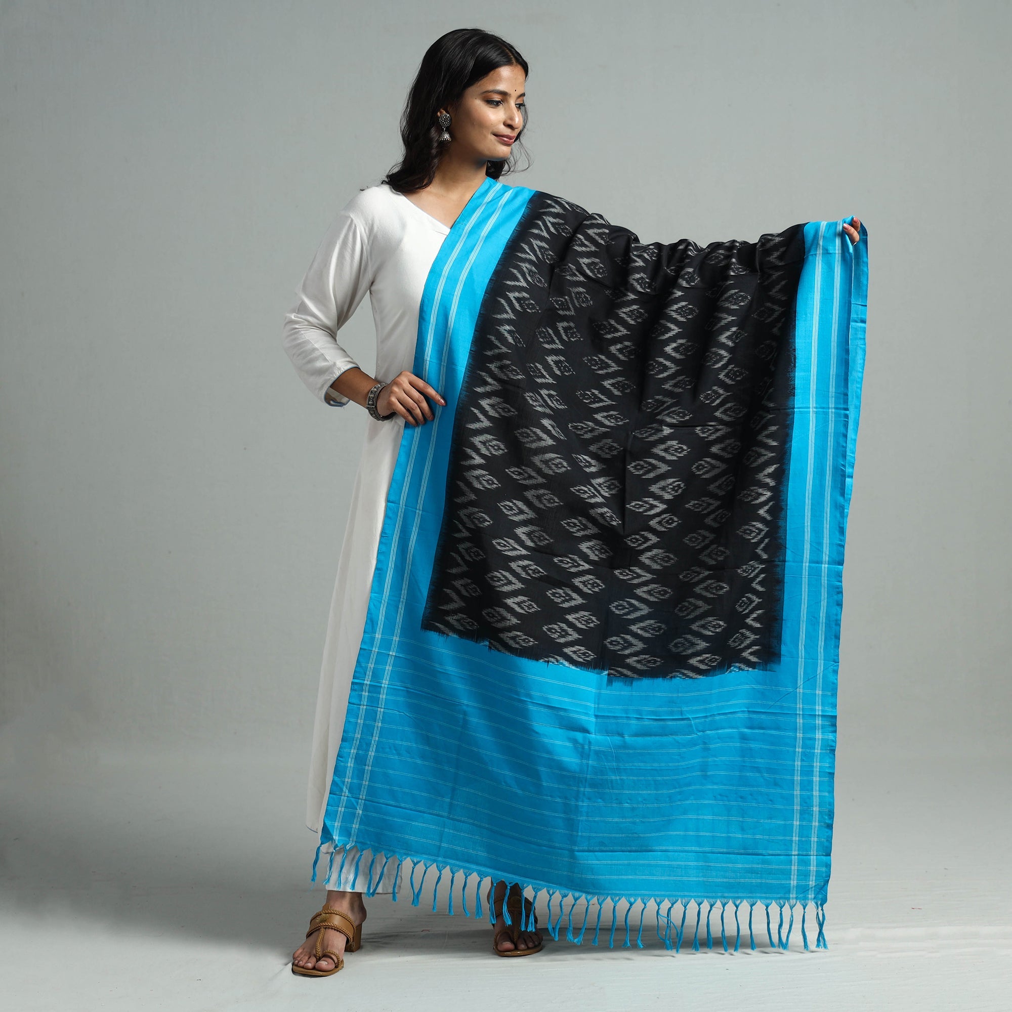POCHAMPALLY IKAT WEAVES BY GOVARDHAN Black - Pochampally Ikat Weave Cotton Handloom Dupatta 12