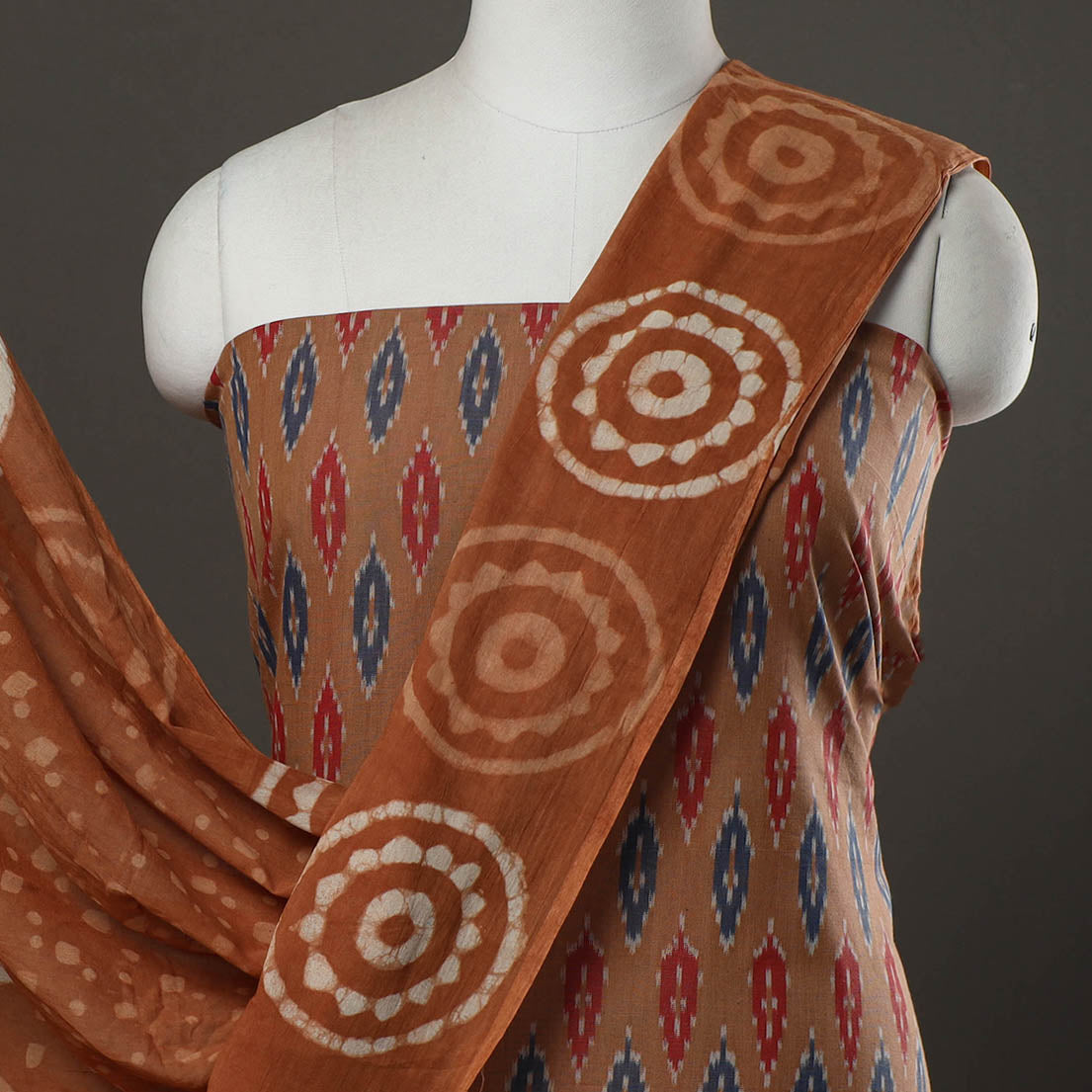 NOORI BAZAR Brown - 2pc Pochampally Central Asian Ikat Cotton Handloom Kurta with Bagru Dupatta 15 - view 3