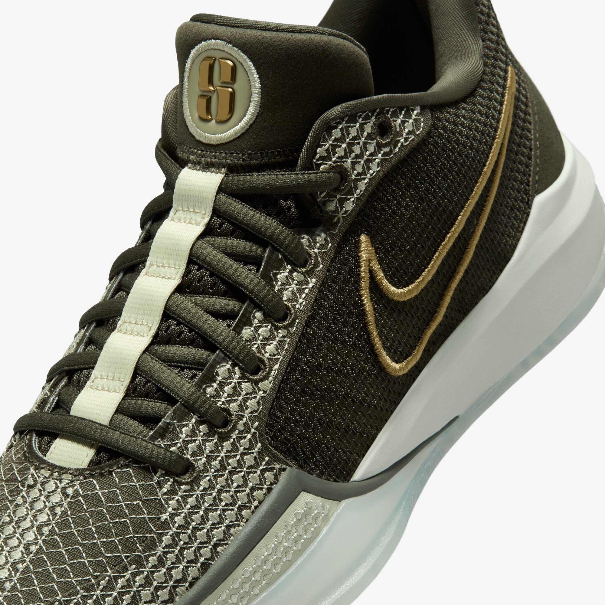 Nike | SABRINA 1 "DEDICATION" EP { CARGO KHAKI/METALLIC GOLD-OLIVE AURA - view 6