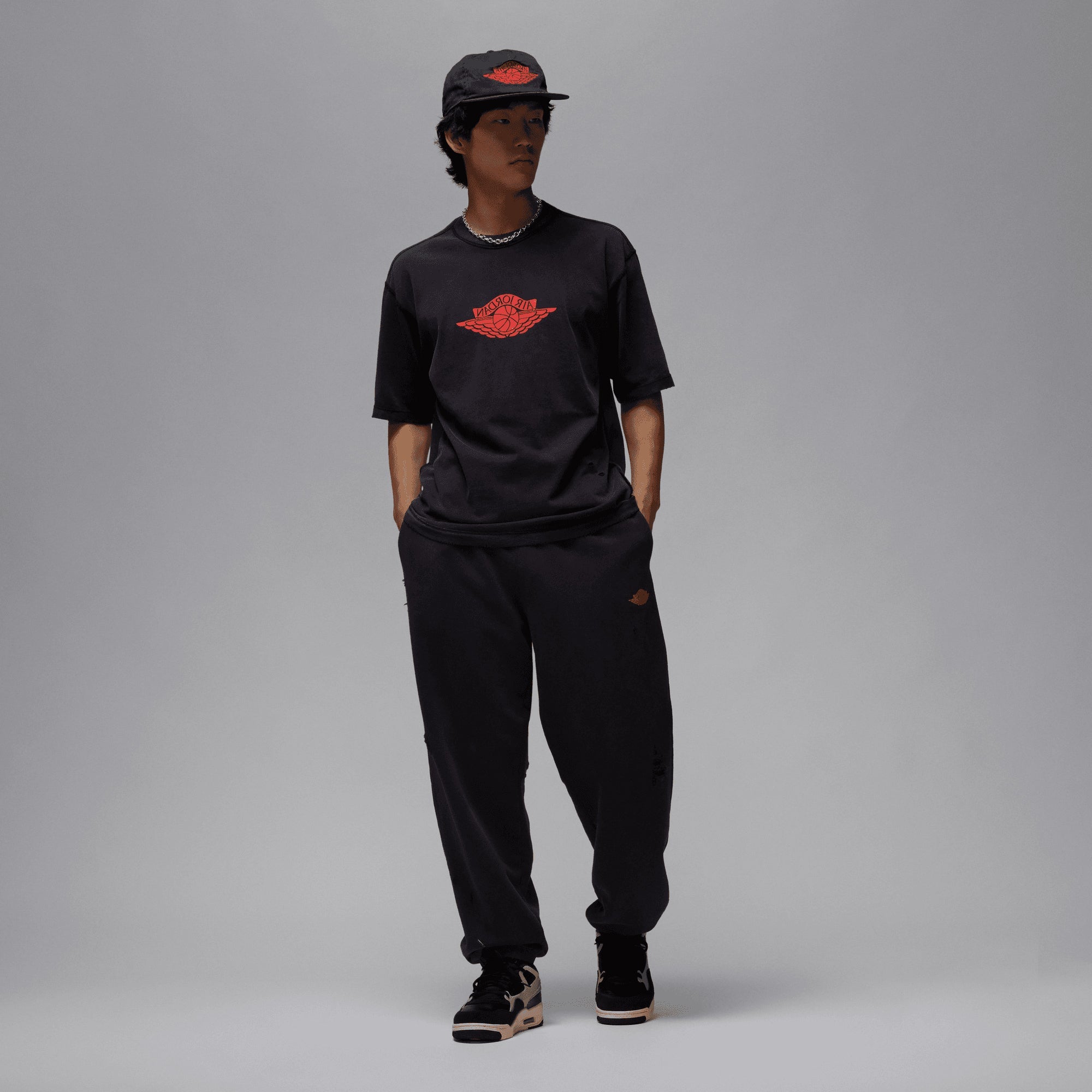 Jordan | RARE AIR T-SHIRT { BLACK/CHILE RED - view 6