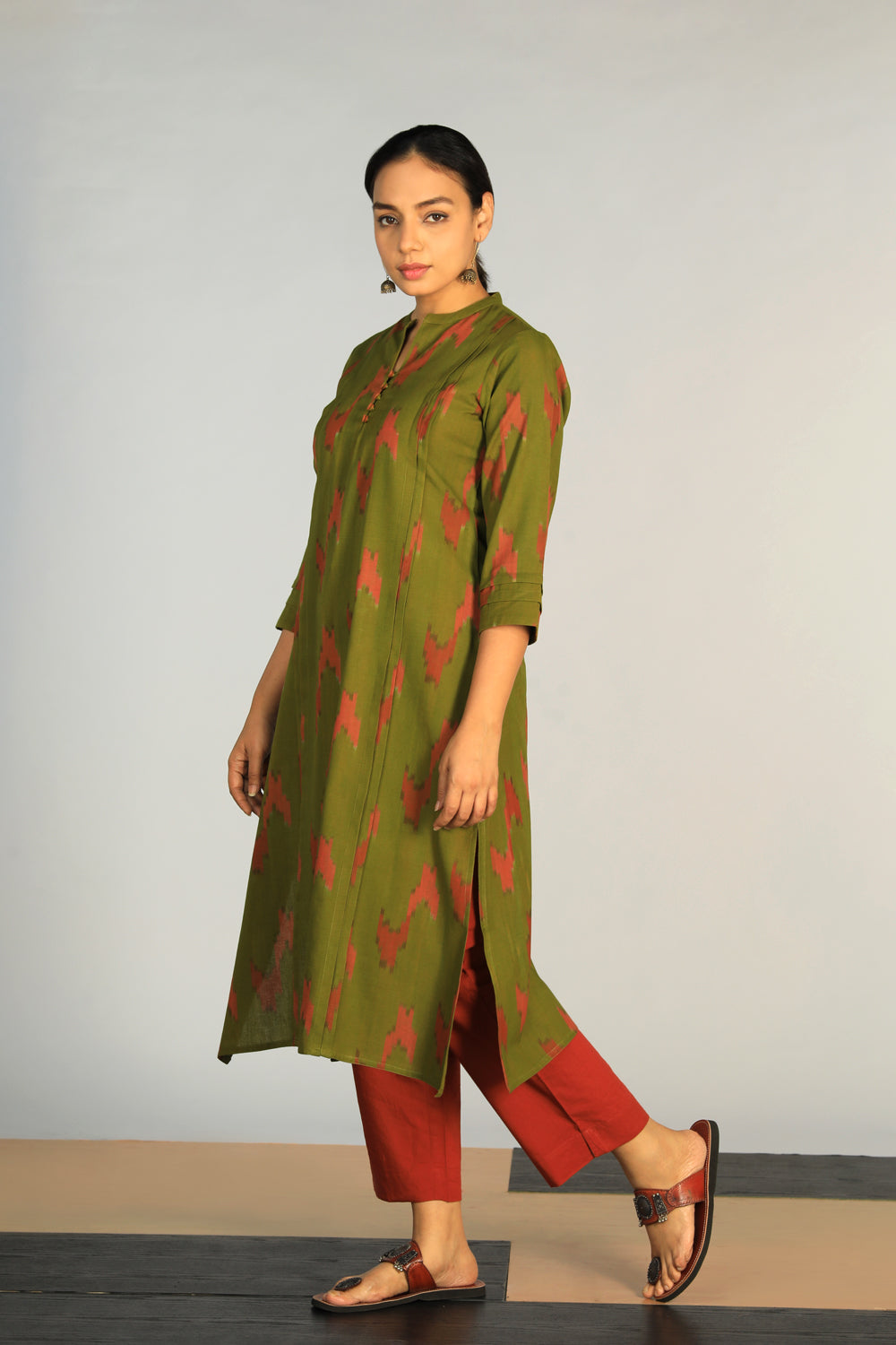 Kalanjali Ethnics Cotton Pochampally Ikat kurti