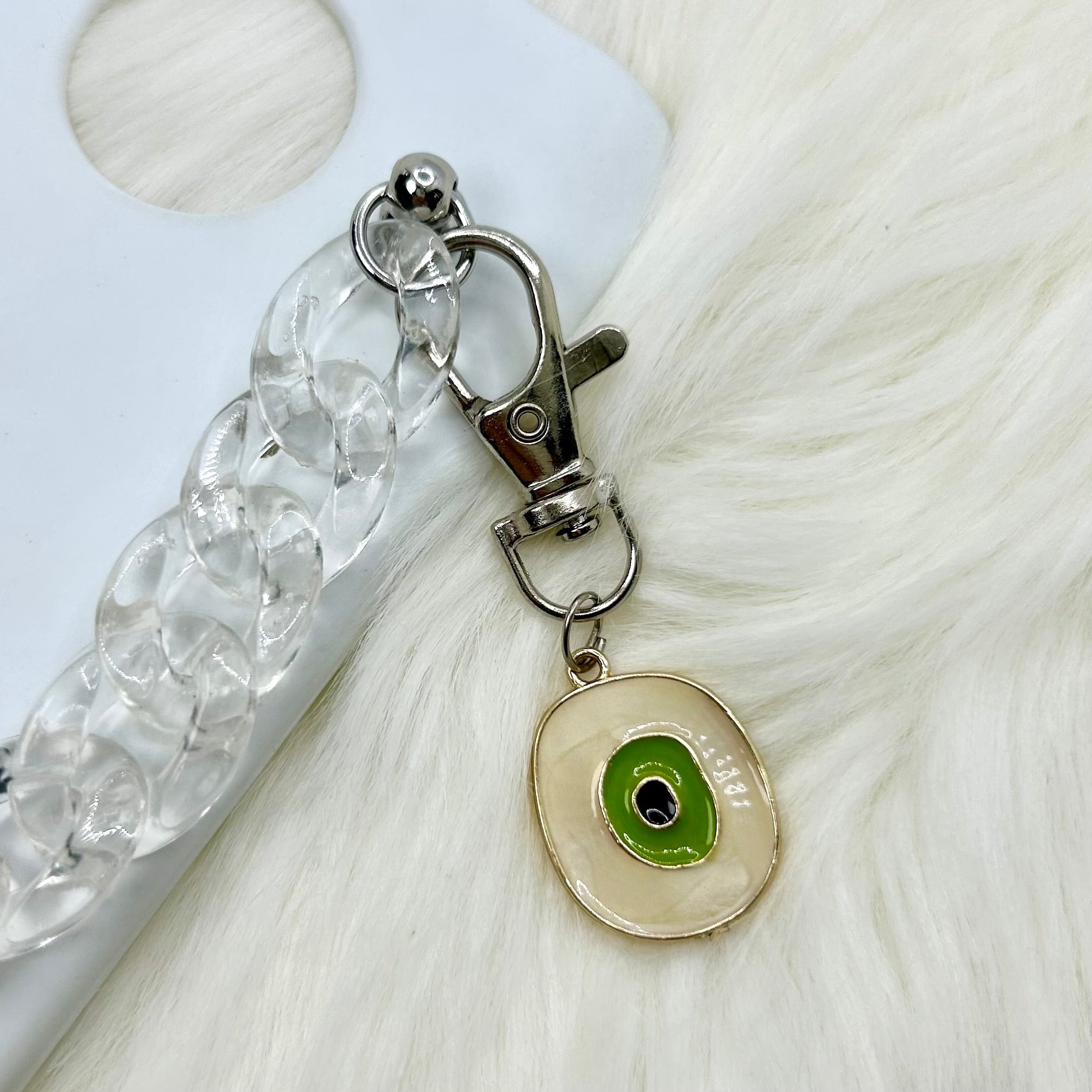 Casebasket Green-Eye Phone Charm