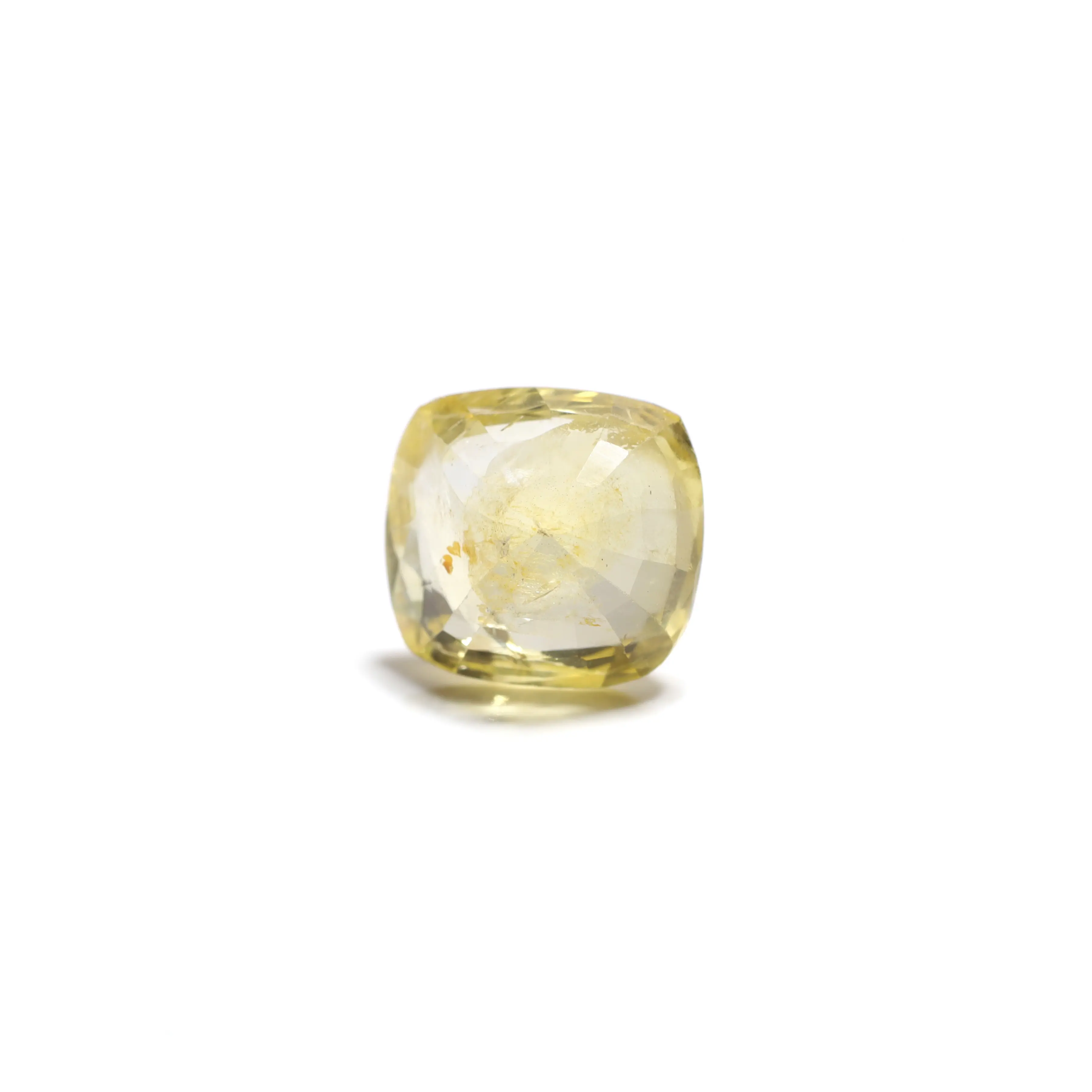 Pramogh Yellow Sapphire - 3.7 Carat - view 2