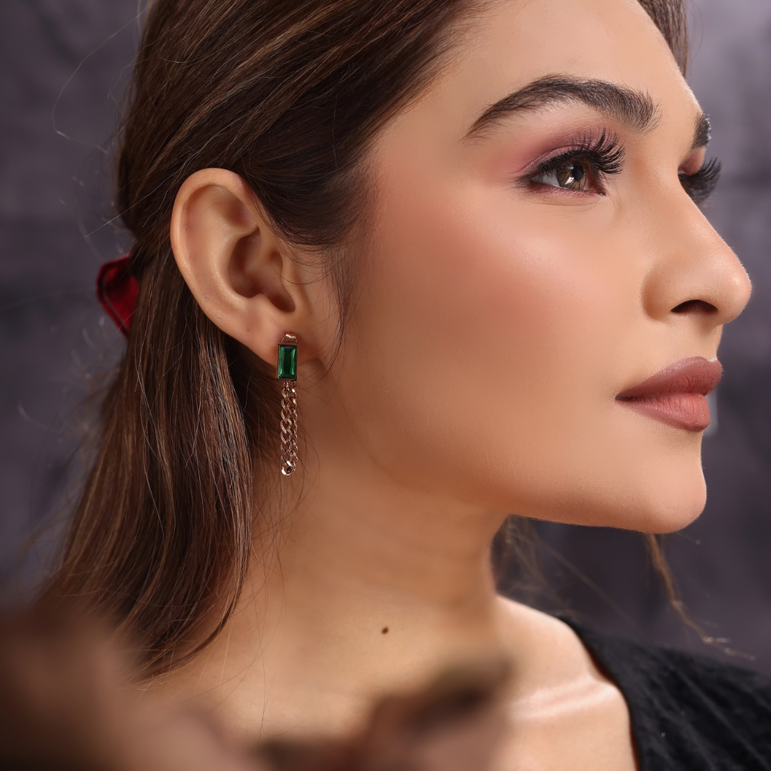 Branta Green Emerald Chain Earrings Design