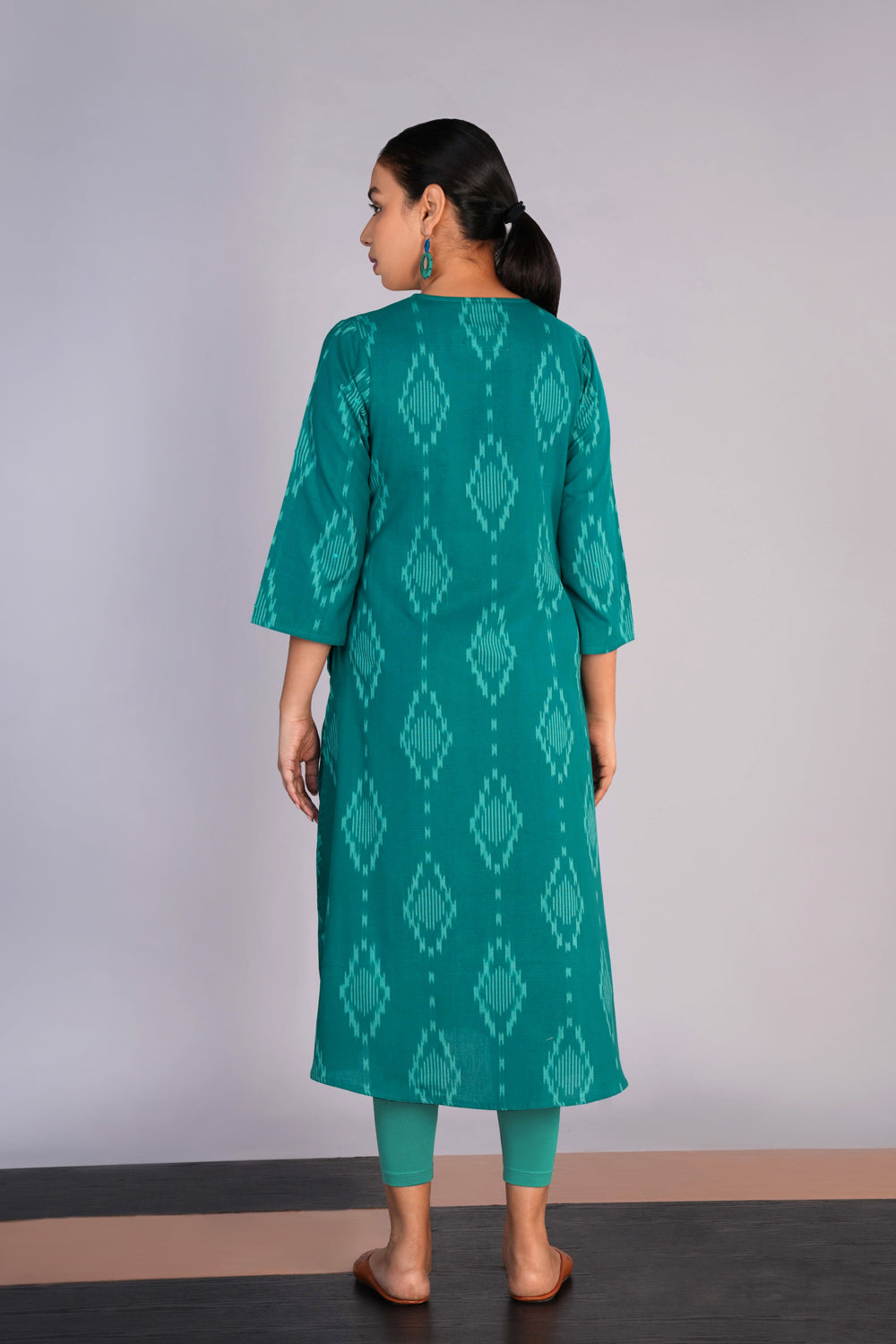 Kalanjali Ethnics Cotton Pochampally Ikat Kurta - view 3