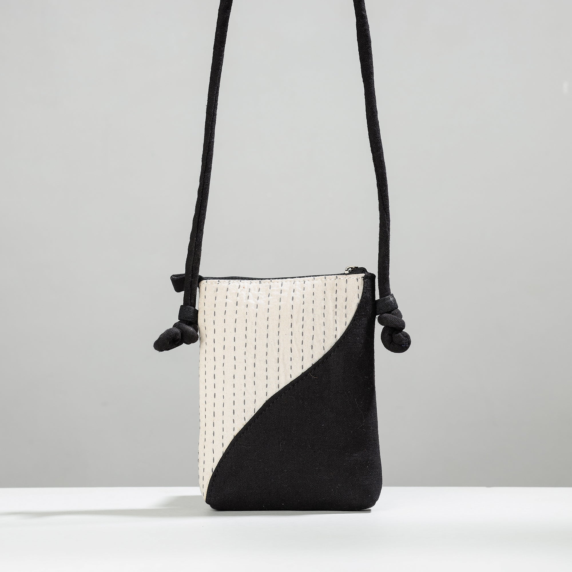 RANGILA DHAGA Black - Hand Embroidered Sling Bag