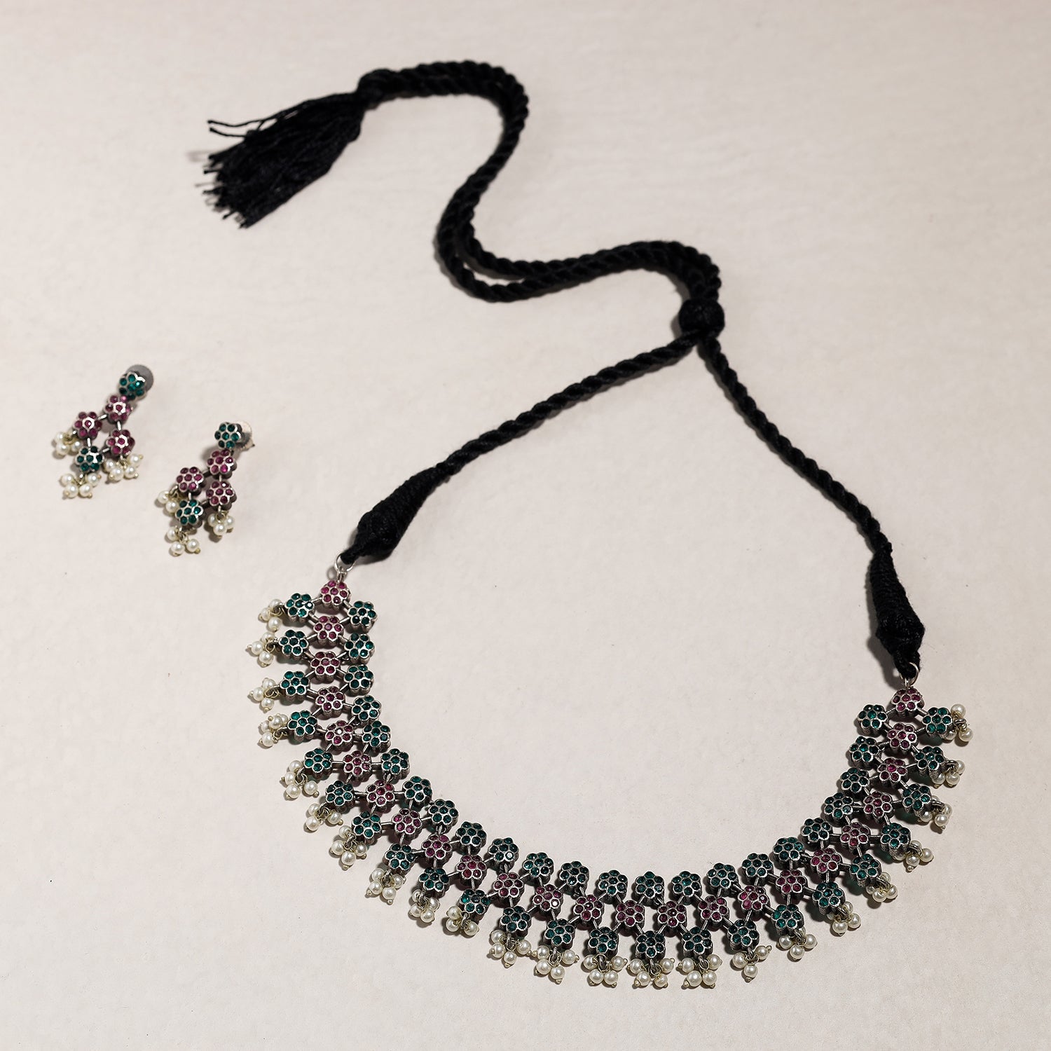 WHITE RIVER STORIES Antique Silver Finish Oxidized Brass Base Stone Work Necklace Set - view 2