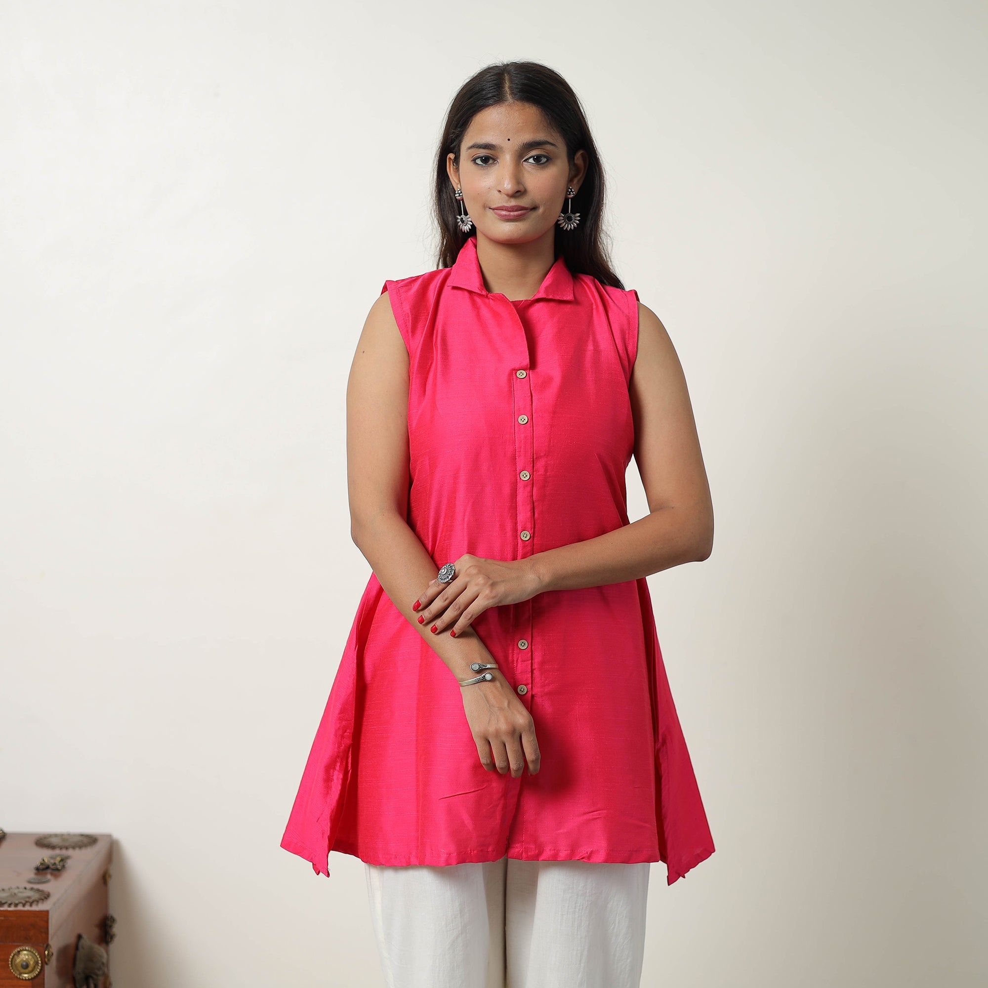 ITOKRI CASUALS Aahana Pink Slub Silk Short Plain Kurta