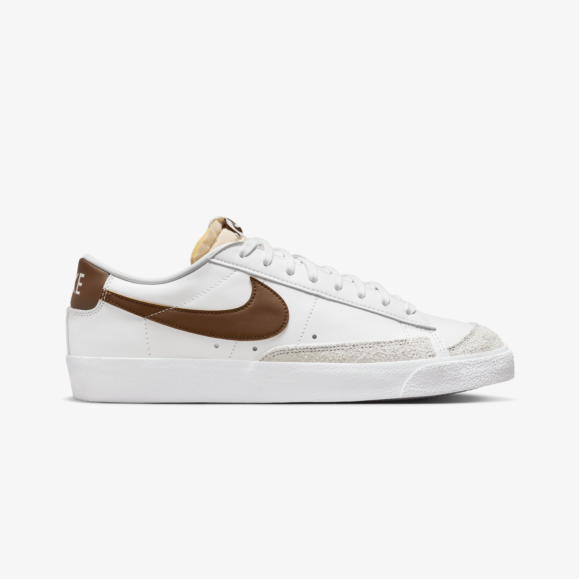 Vintage summit white – Nike | Nike Blazer Low '77 Vintage { Summit White/cacao Wow-photon Dust