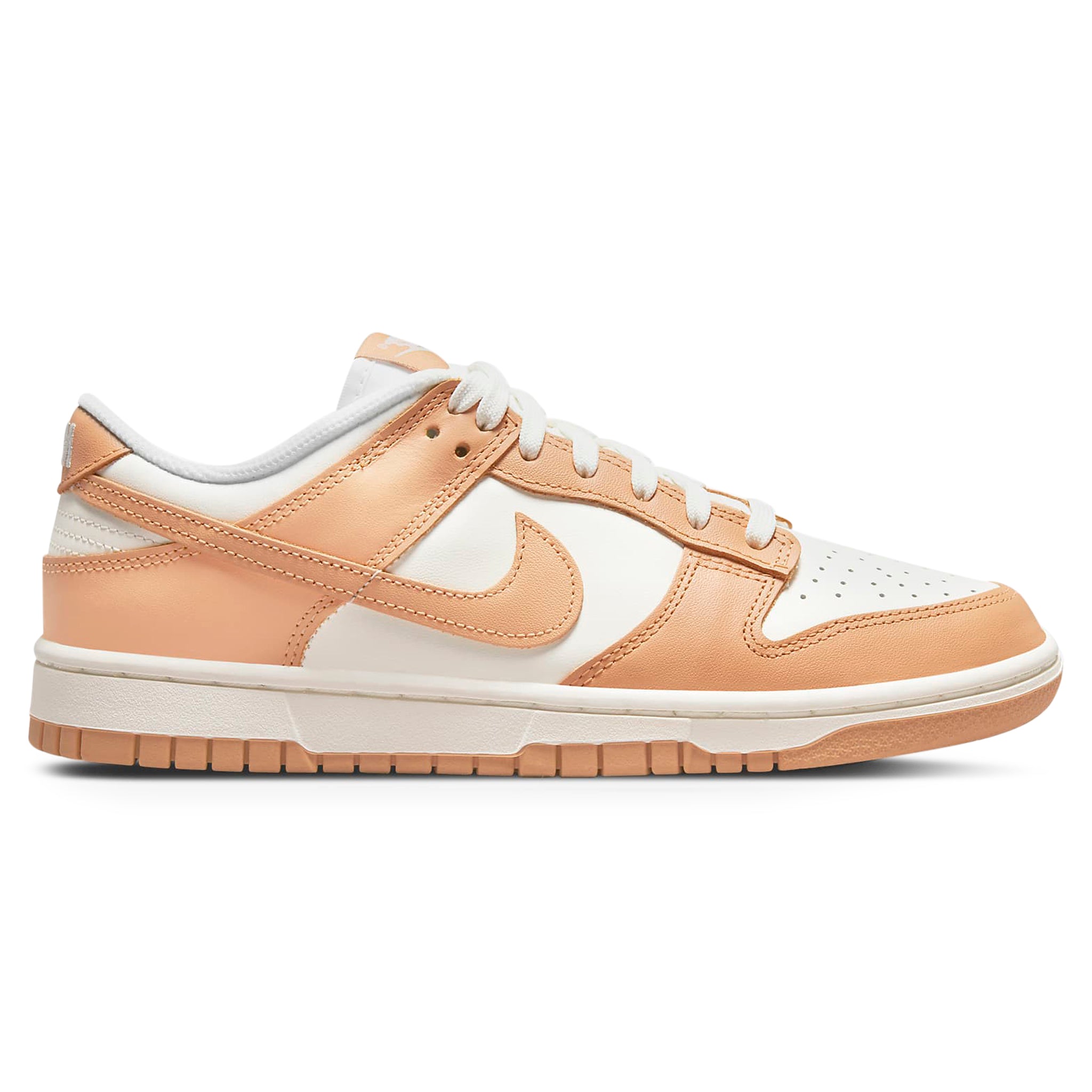 Nike Dunk Low Harvest Moon (W) – Beige