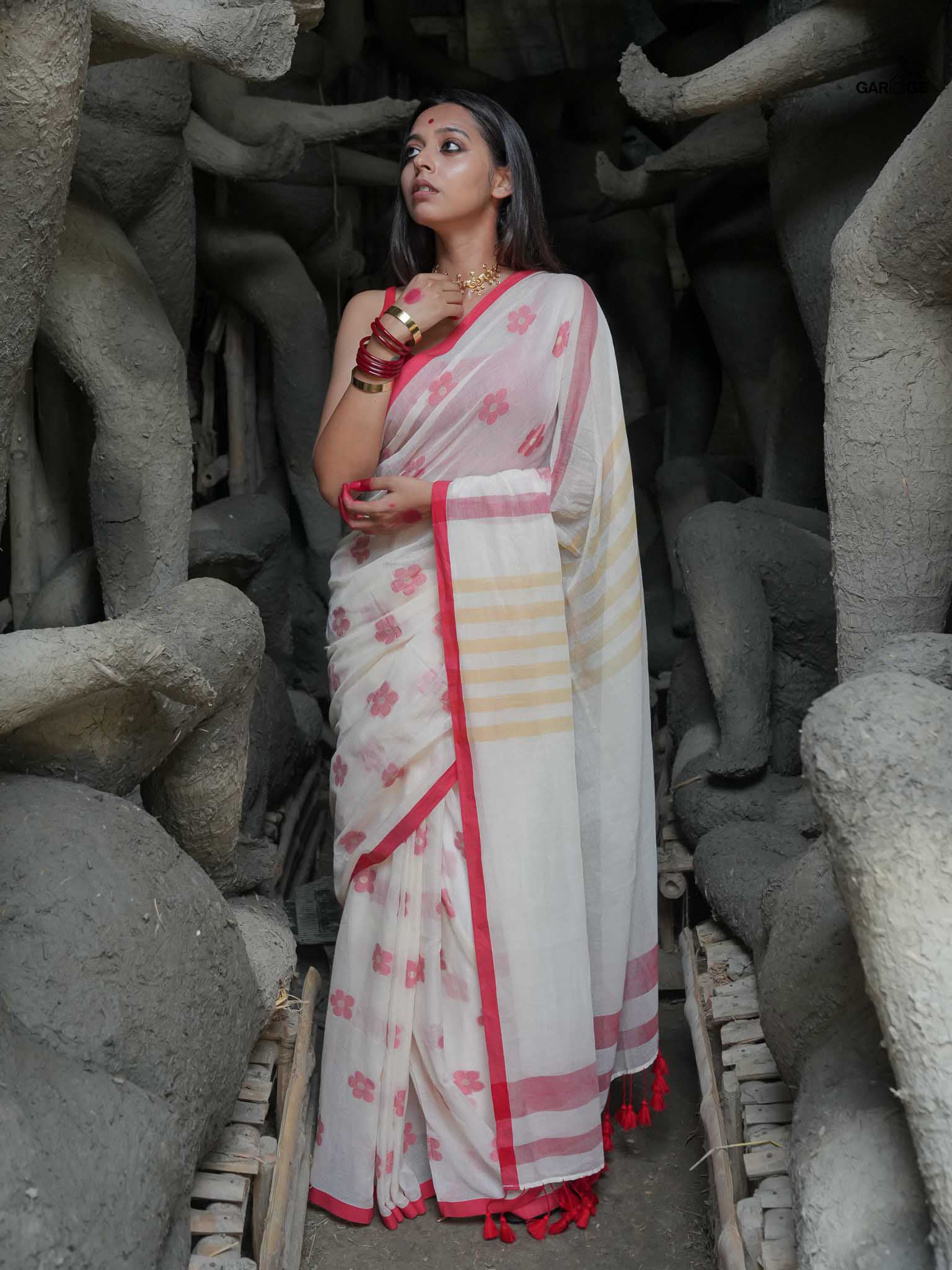 Women's sarees – suta.in Gar-3339 – Women's