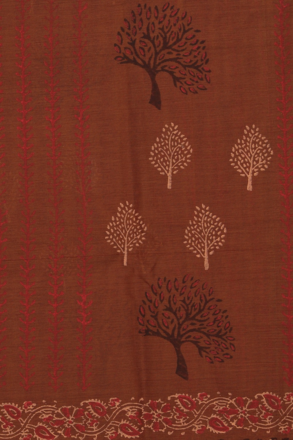 Kalanjali Ethnics Hand block printed cotton saree - view 2