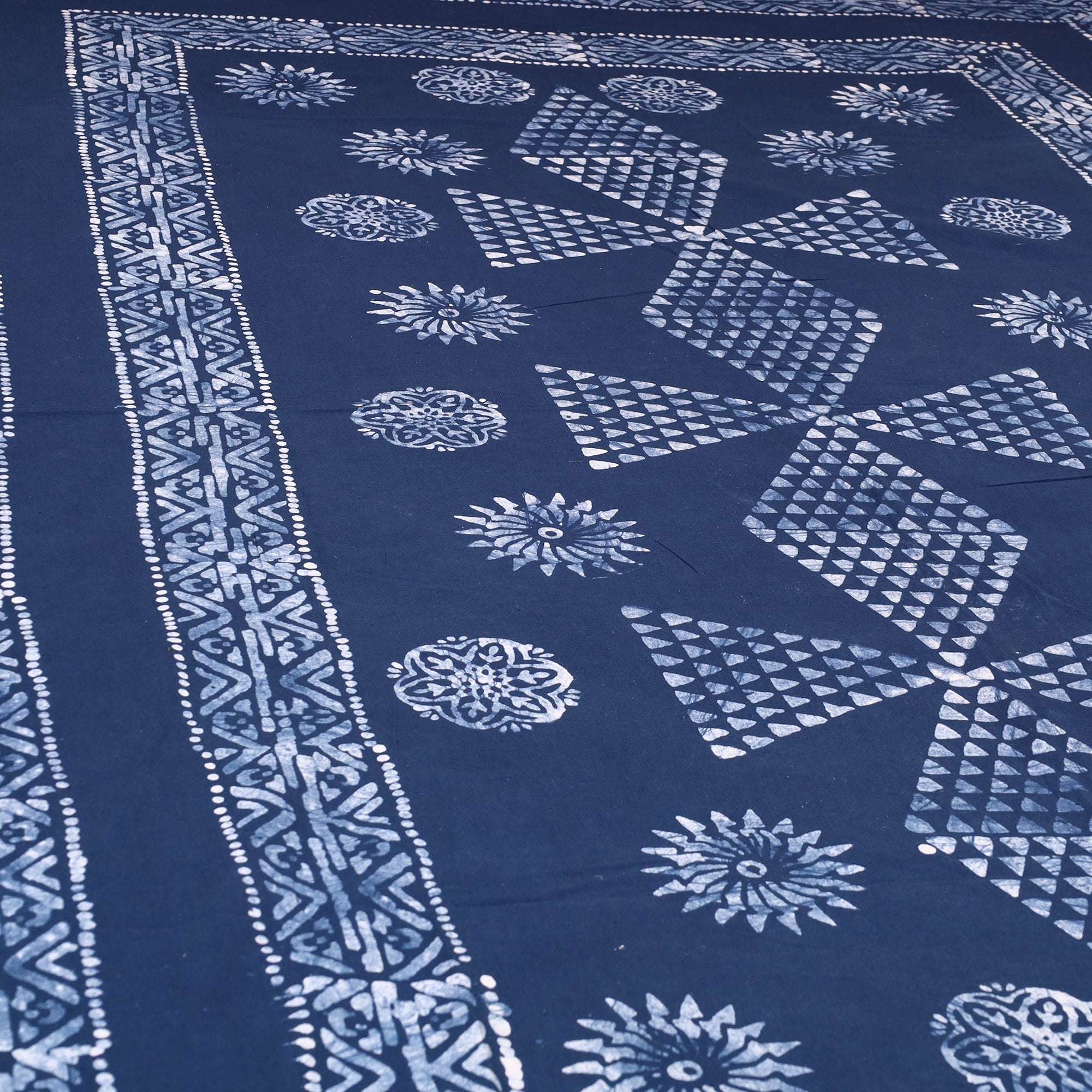 BATIK BY MD. SHARIFF Blue - Cotton Hand Batik Print Single Bedsheet (91 x 57 ) 30 - view 2