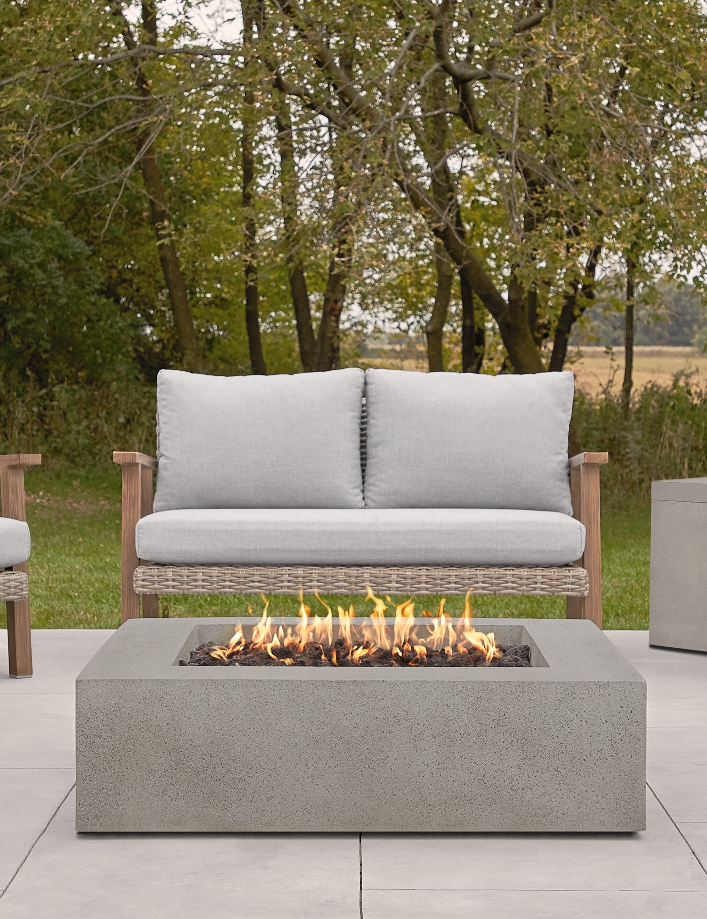 Lulu and Georgia Magnus Fire Table - view 43