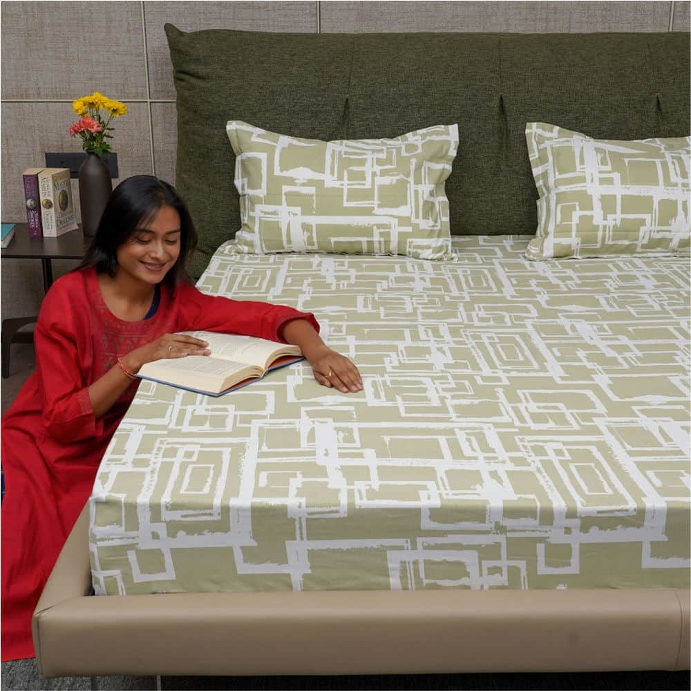 Urban Space -Home Furnishing Store Serene Collection - Breathable 200 TC 100% Pure Cotton Bedsheet with Pillow Cover, Checkers - Green
