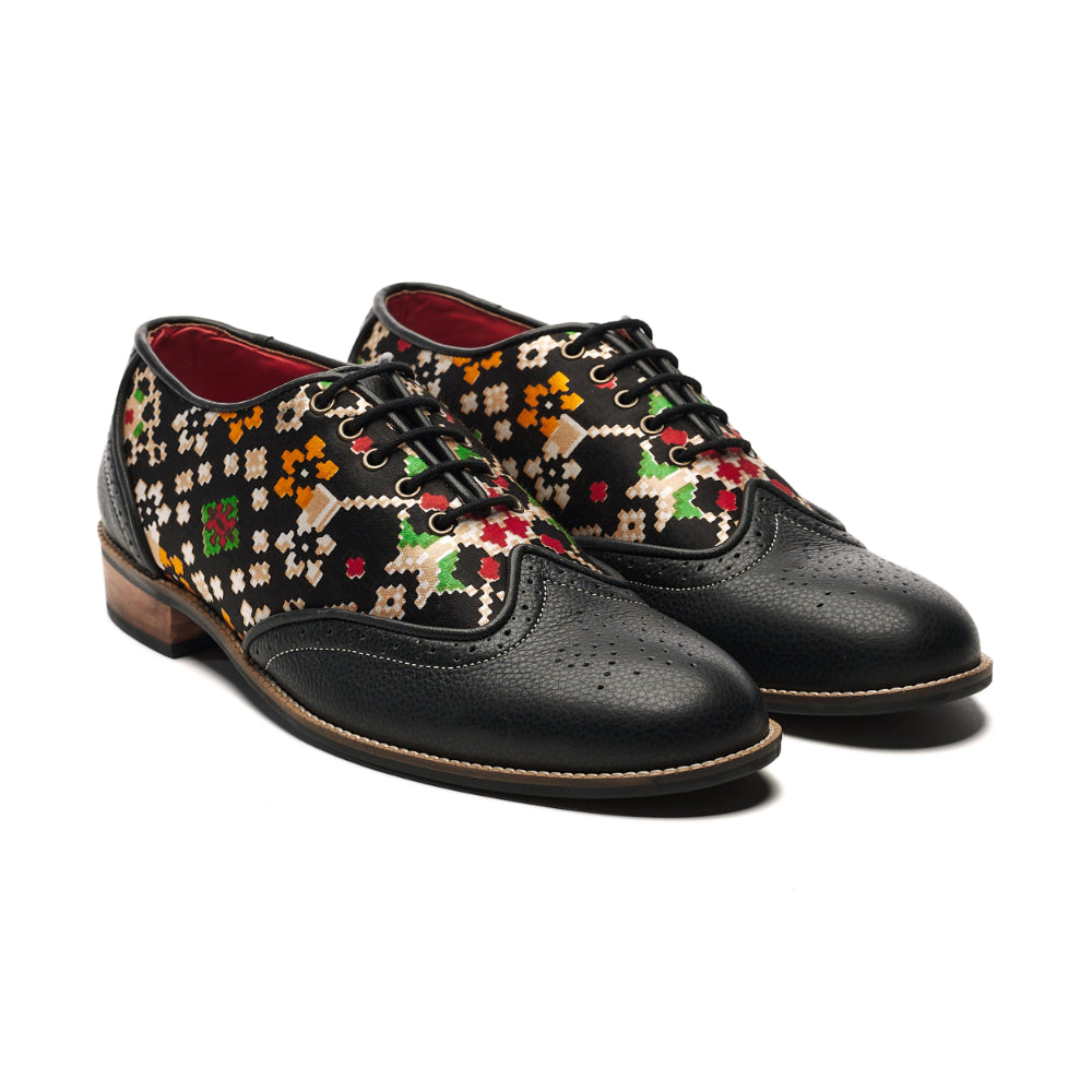 Banjaaran India Patola Brogues Men – Coal