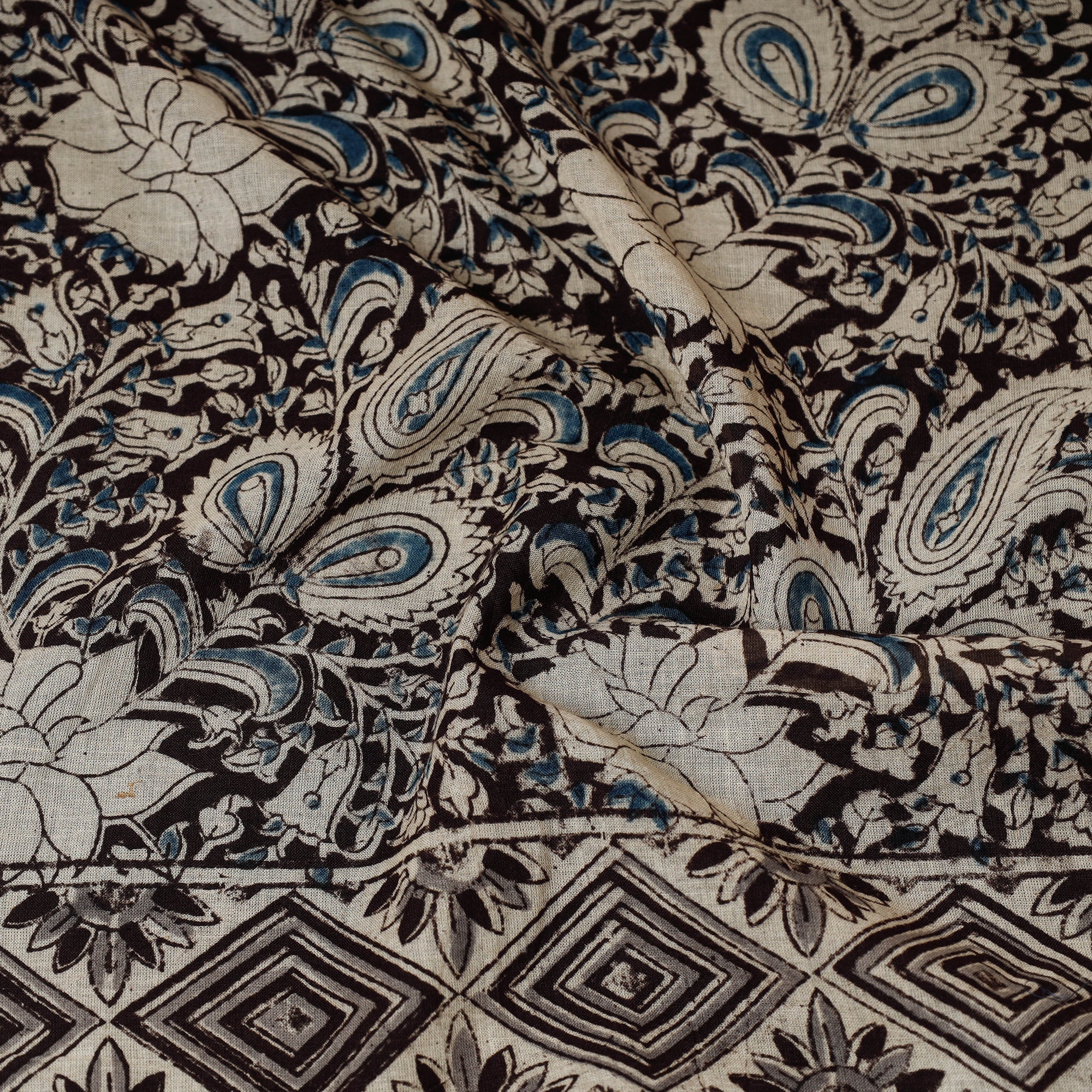 PITCHUKA SRINIVAS KALAMKARI PEDANA Black - Original Pedana Kalamkari Block Printed Cotton Scarf - view 2