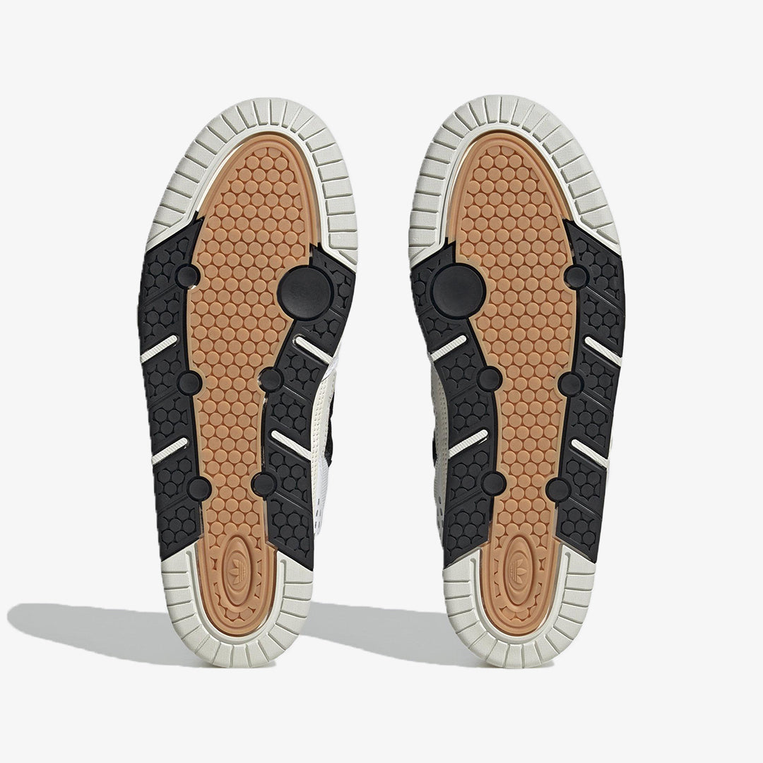 Adidas Originals | ADI2000 CLASSIC { WHITE - view 2
