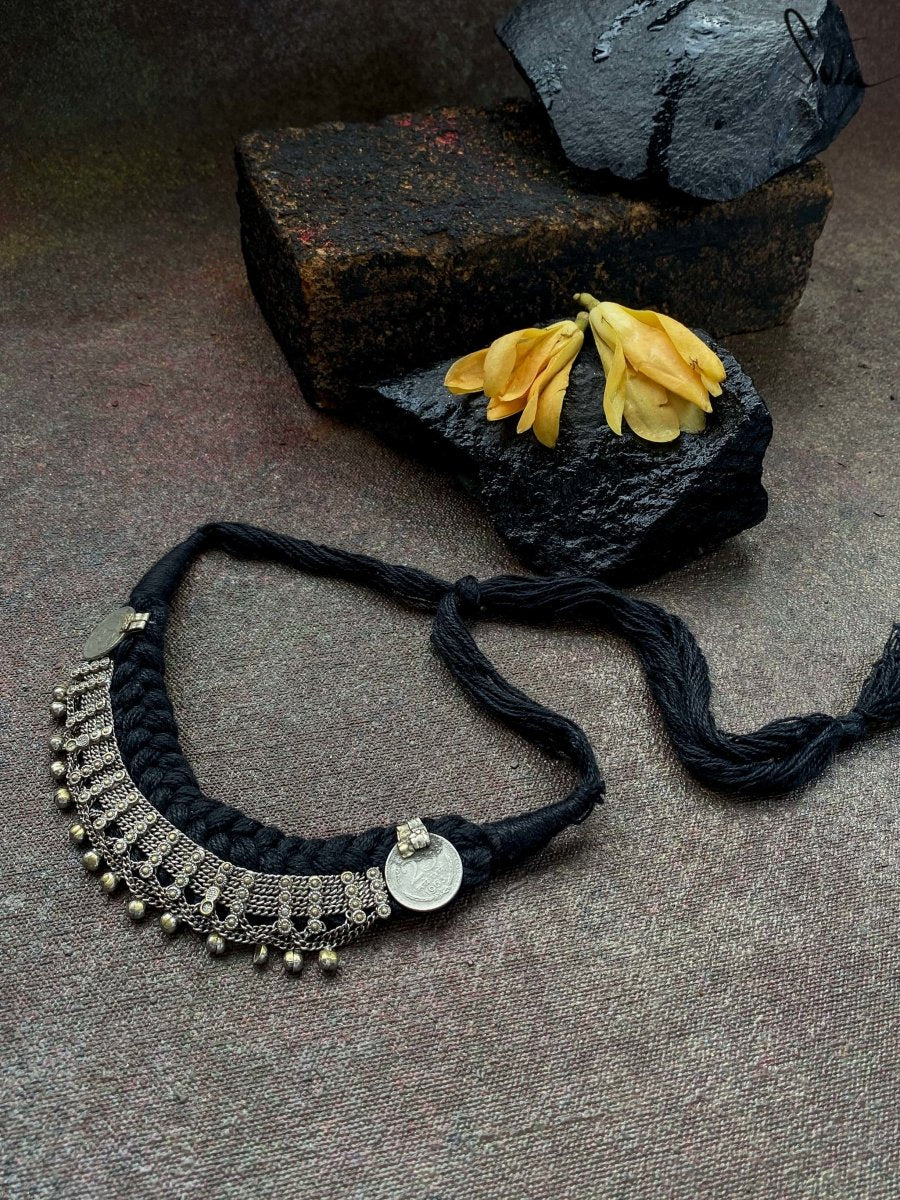 suta.in Eliza (Neckpiece)