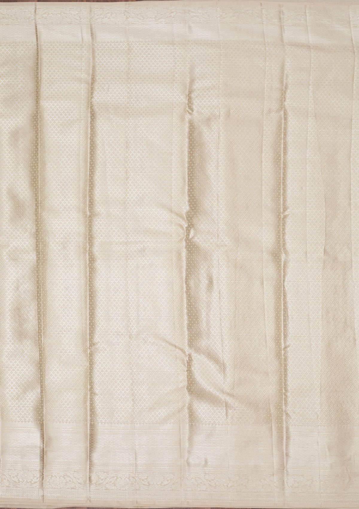 Koskii White Zariwork Pure Silk Saree – Women's - view 5