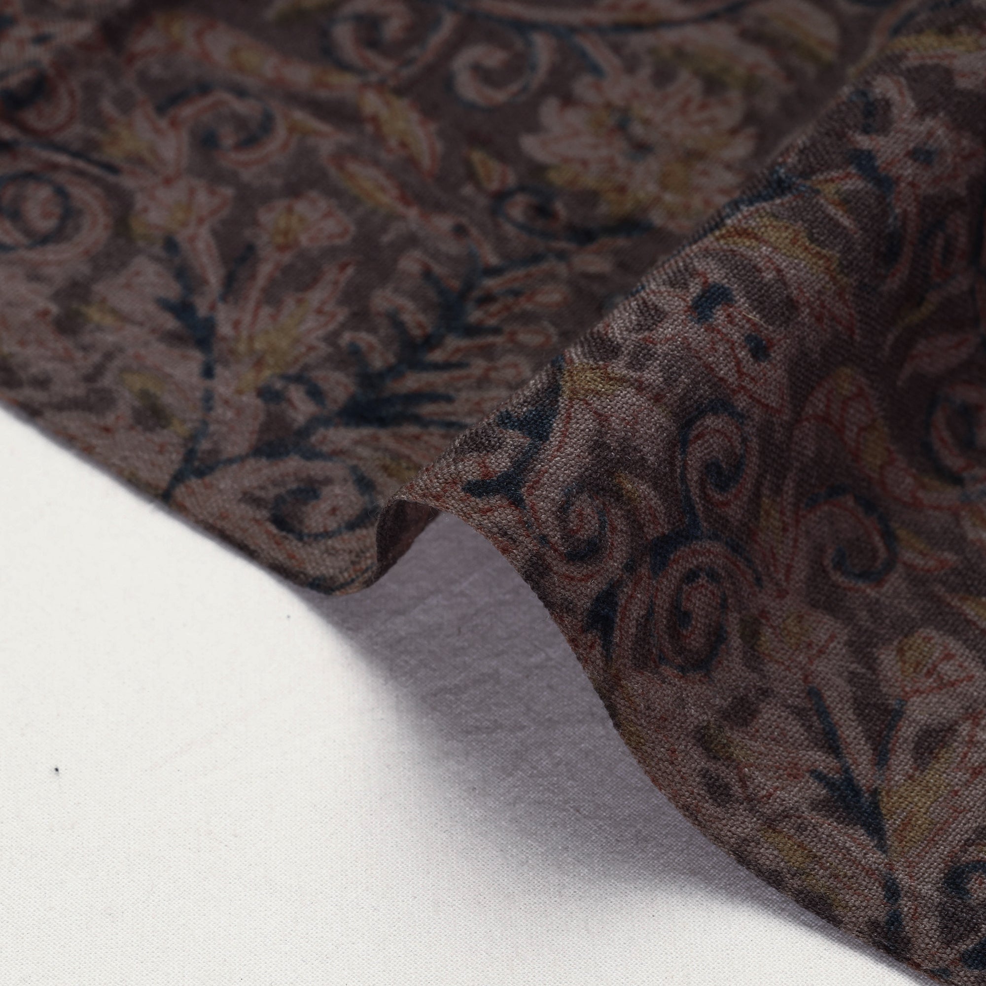 PITCHUKA SRINIVAS KALAMKARI PEDANA Black - Pedana Kalamkari Block Print Handwoven Wool Fabric - view 5