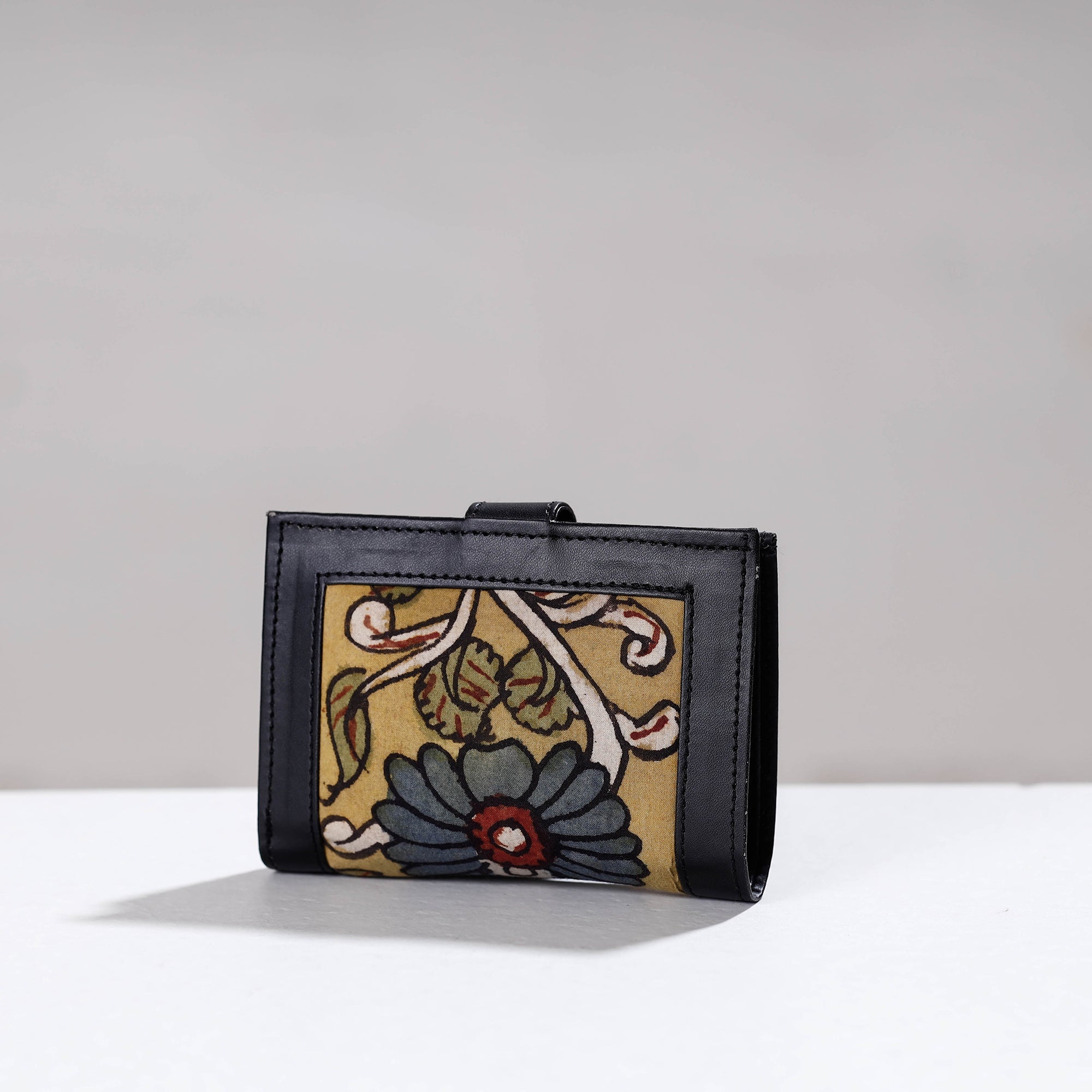 DWARAKA PLUS Beige - Handpainted Kalamkari Cotton Wallet - view 2