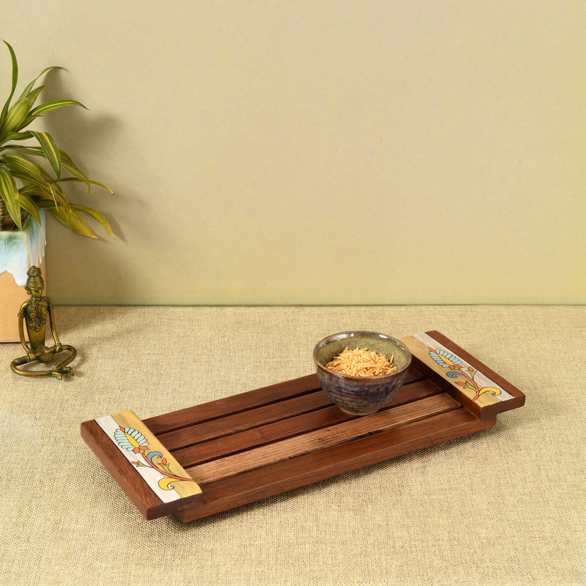 ART CREATIONS BY SUMAN SONTHALIA Brown - Leaf Patterns Stripped Serving Tray (15.5x6x1.5)