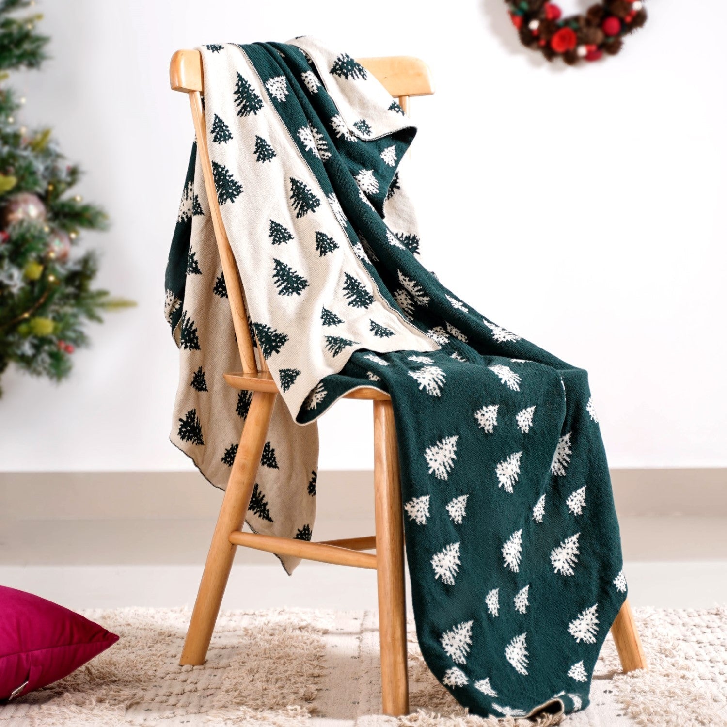 Nestasia Green Reversible Christmas Tree Throw Blanket - view 8