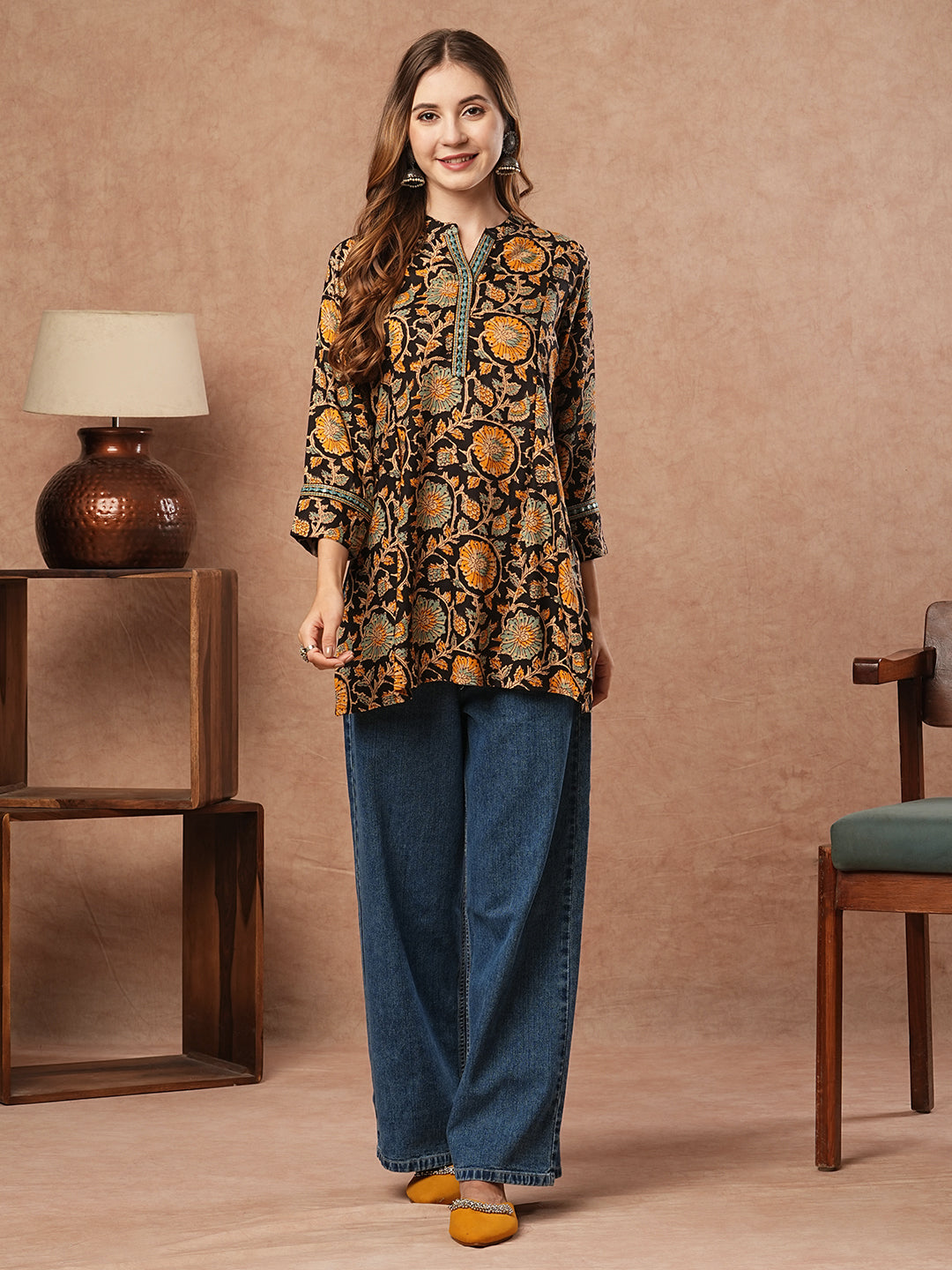 Fashor Floral Printed & Mirror Embroidered Straight Fit Kurti - Black